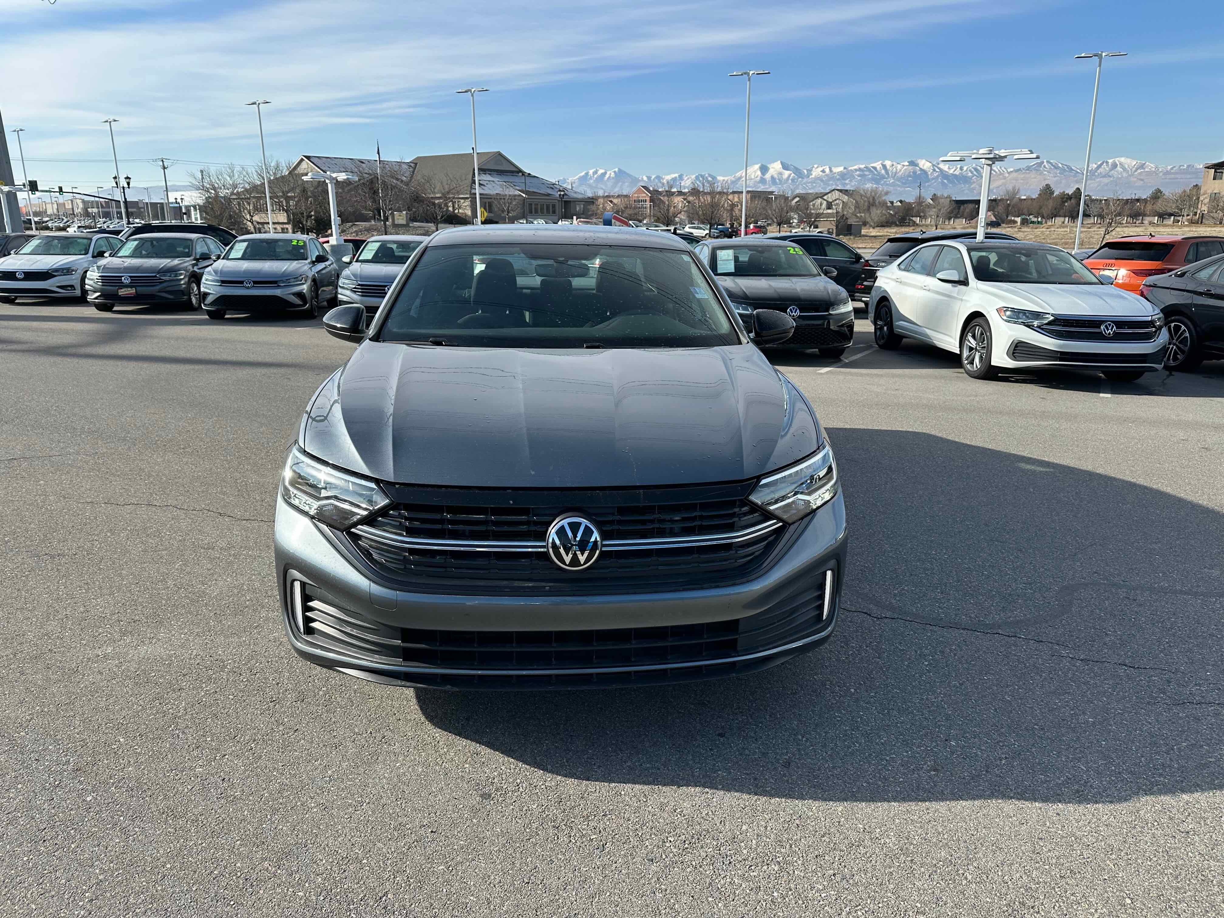2023 Volkswagen Jetta Sport