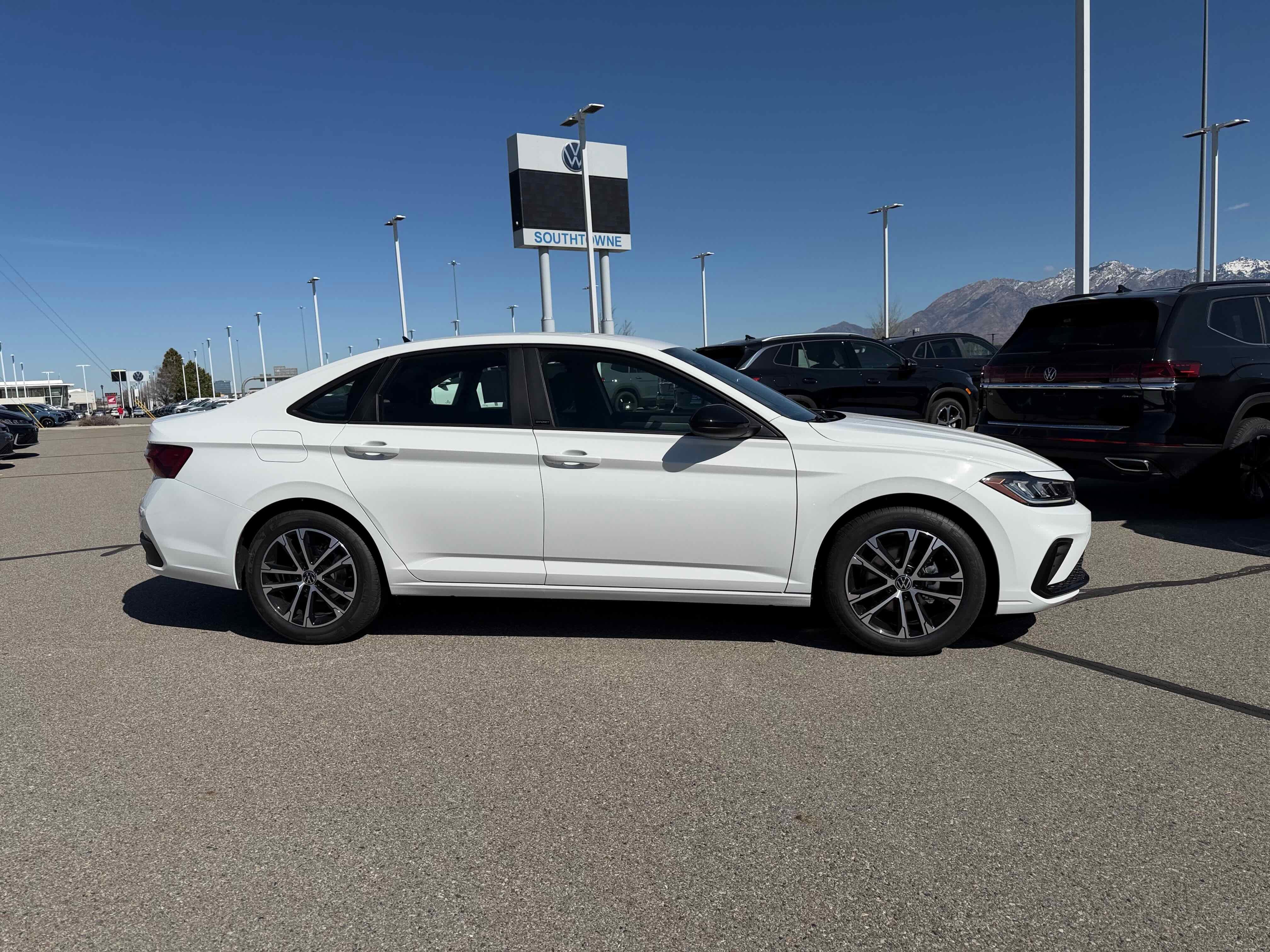 2026 Volkswagen Jetta Sport