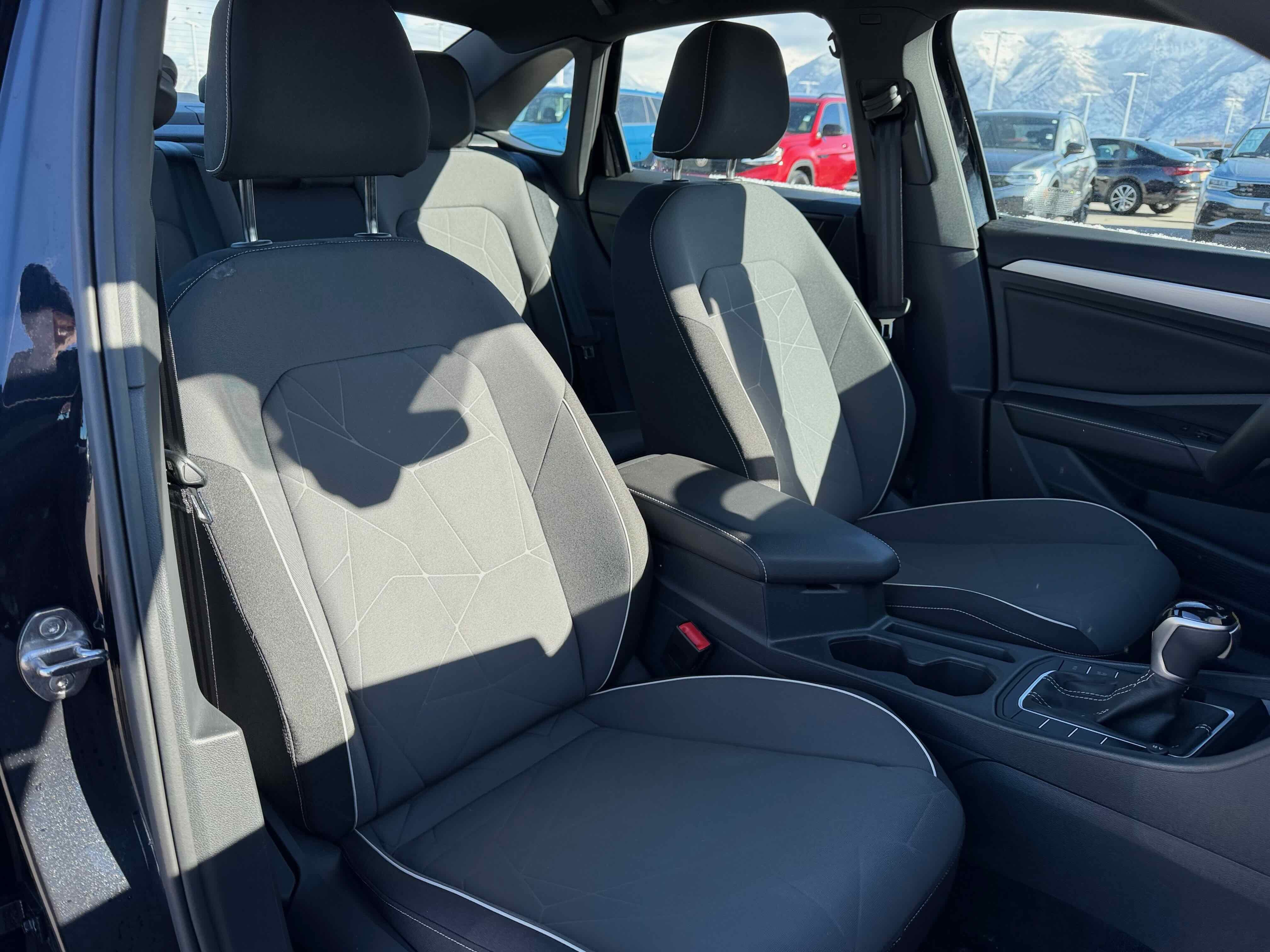 2025 Volkswagen Jetta Sport