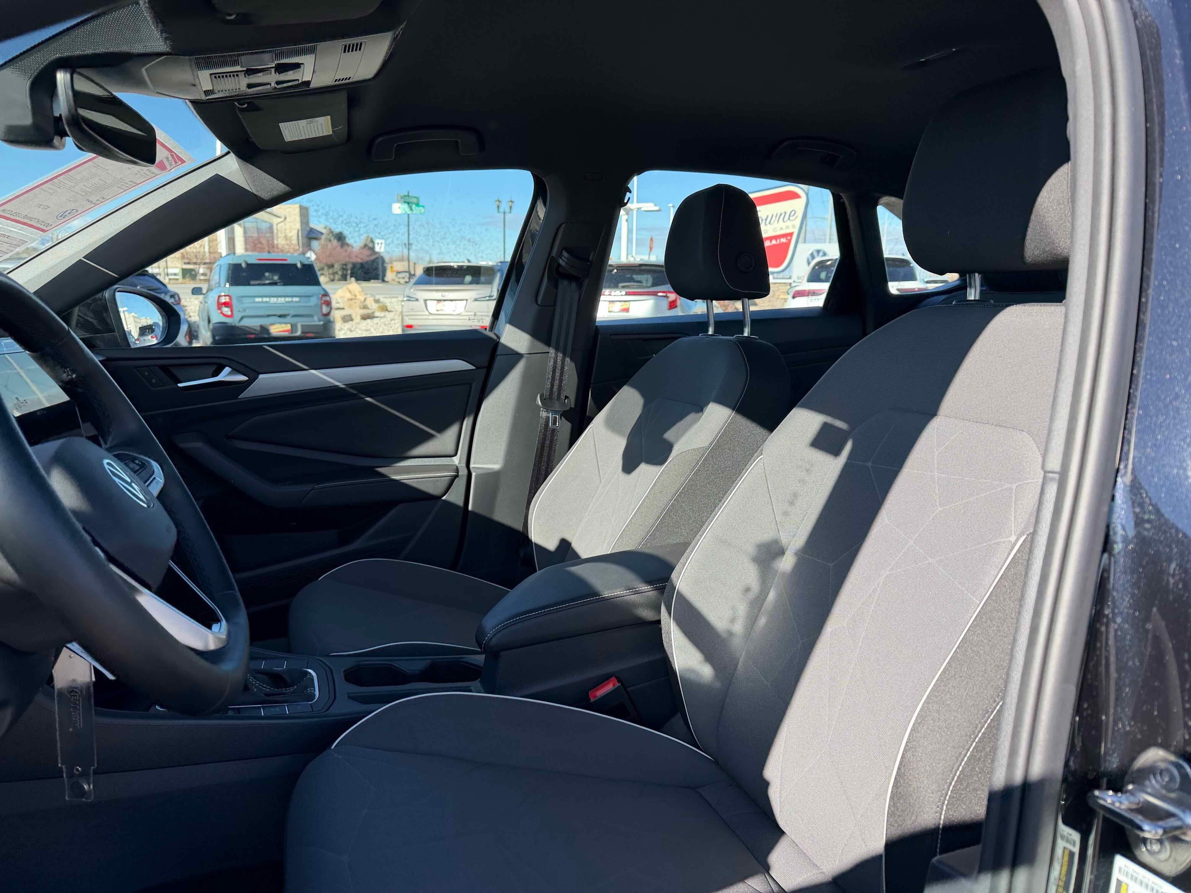 2025 Volkswagen Jetta Sport