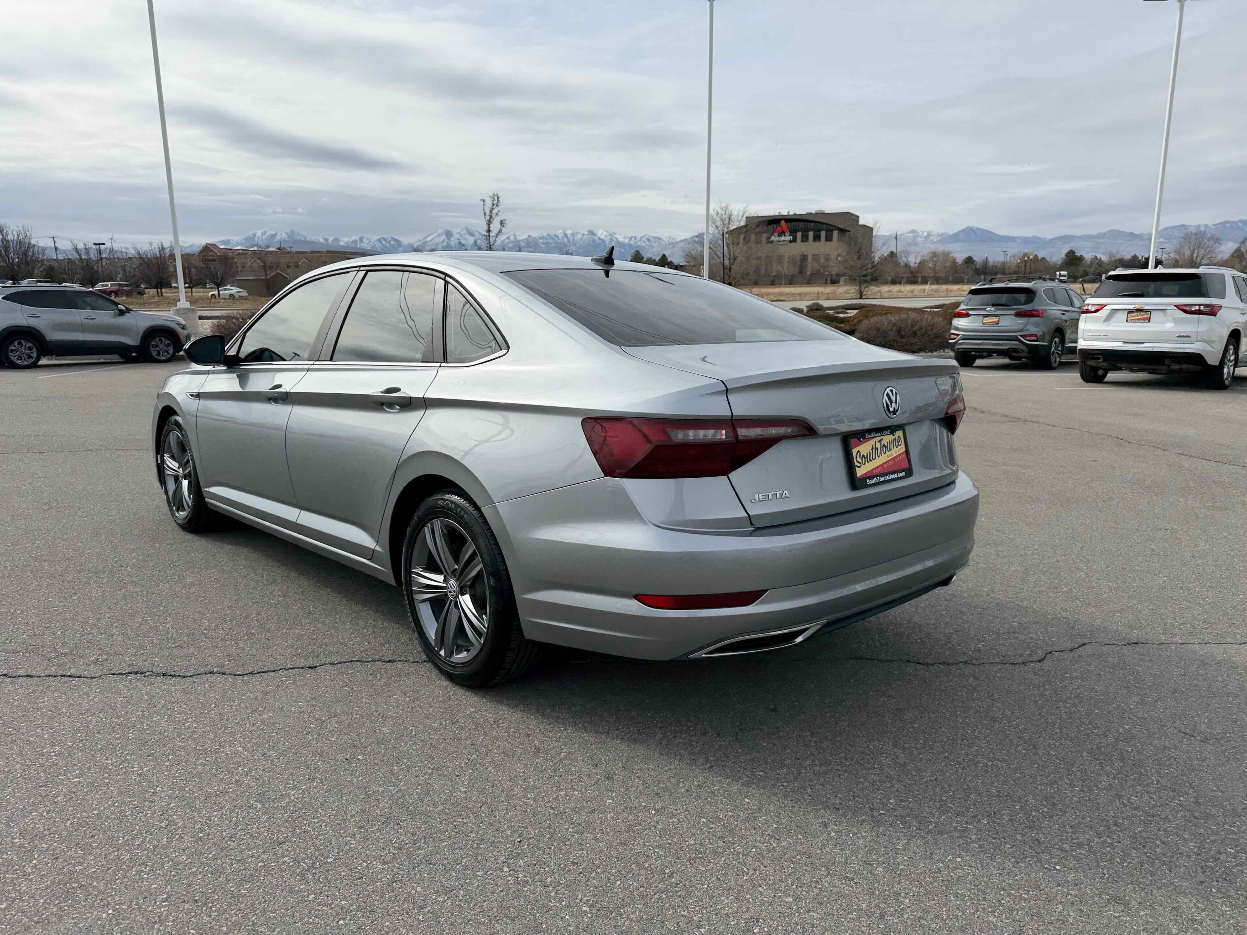 2020 Volkswagen Jetta R-Line