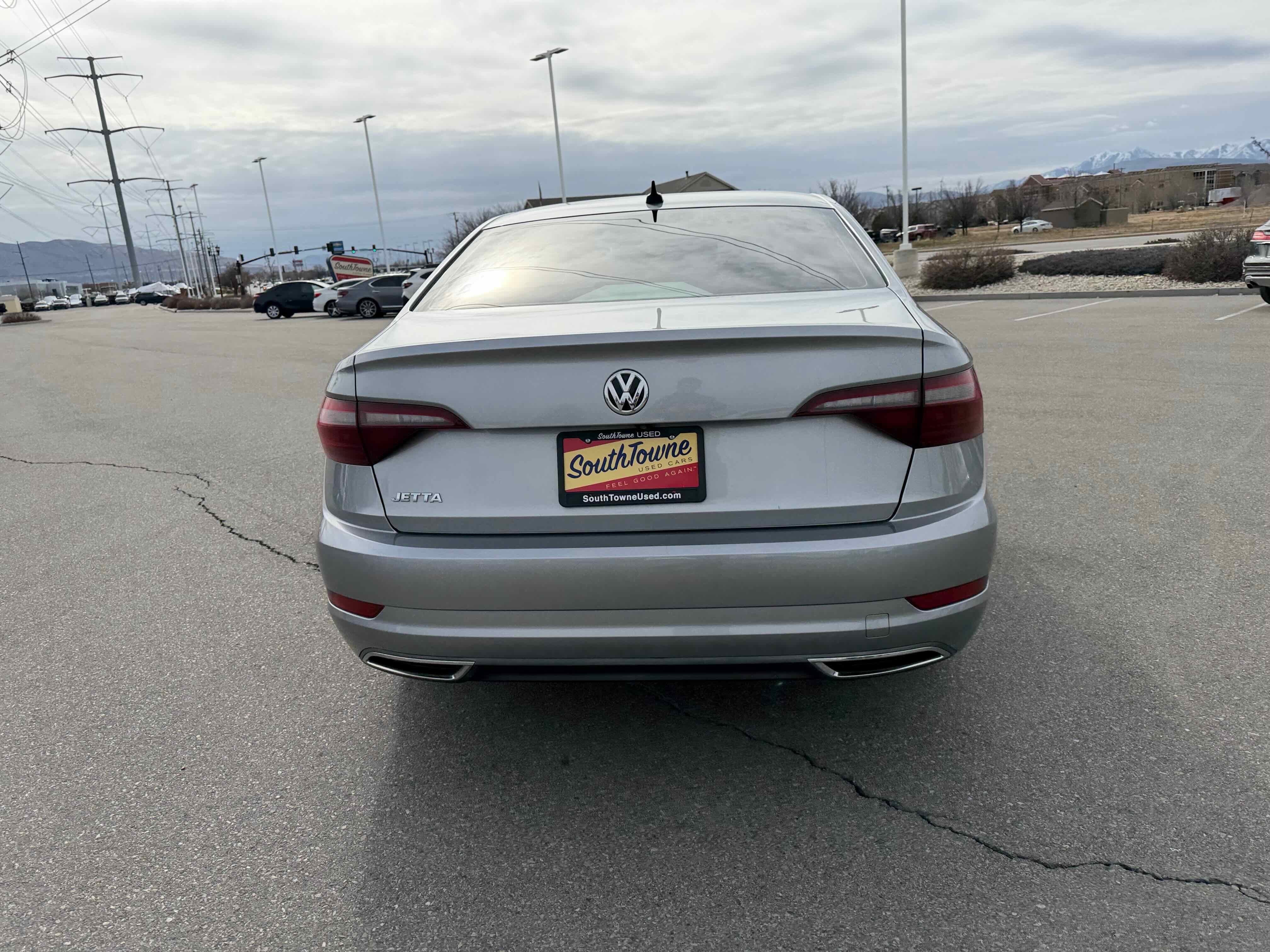 2020 Volkswagen Jetta R-Line