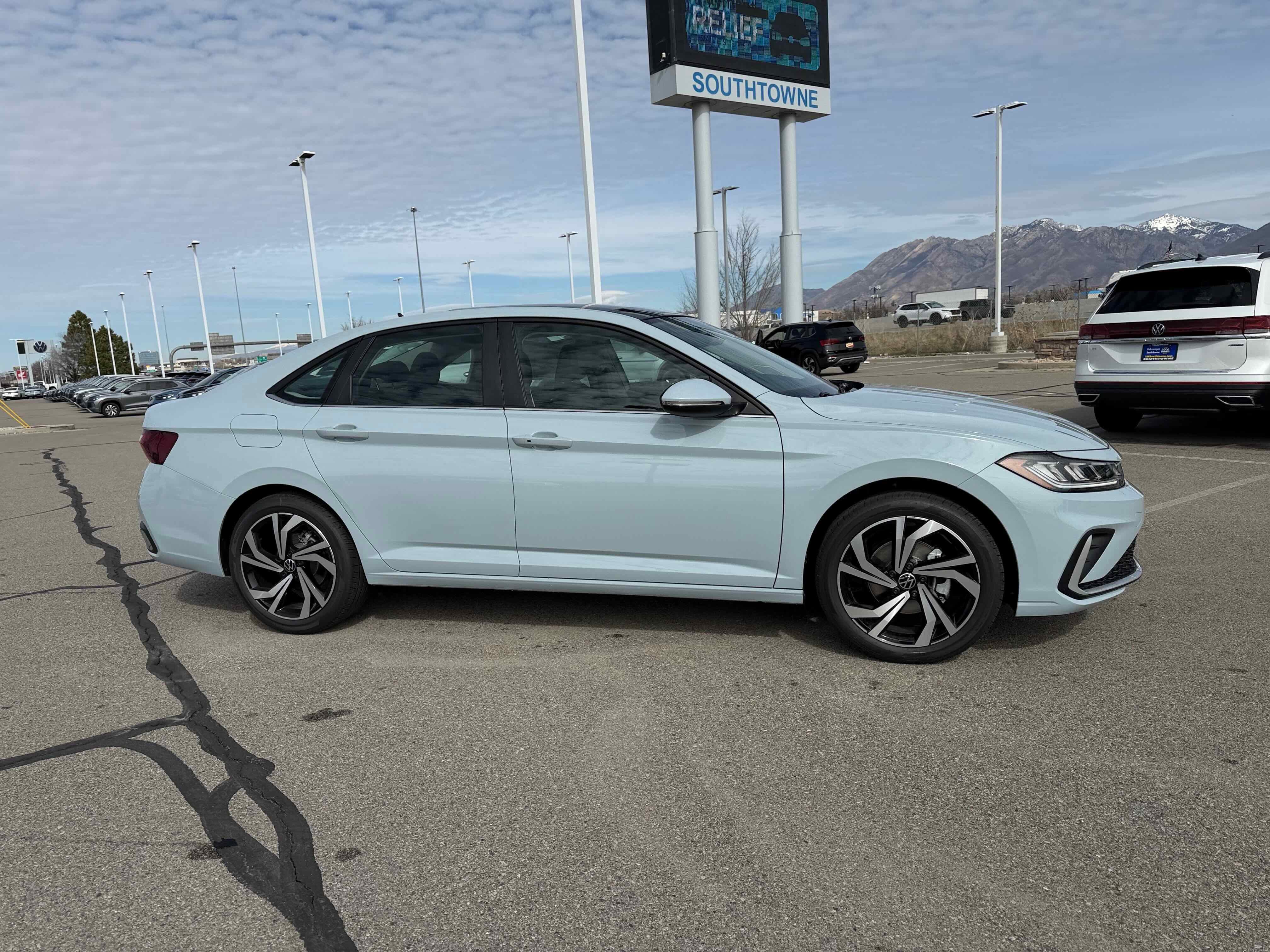 2026 Volkswagen Jetta SEL