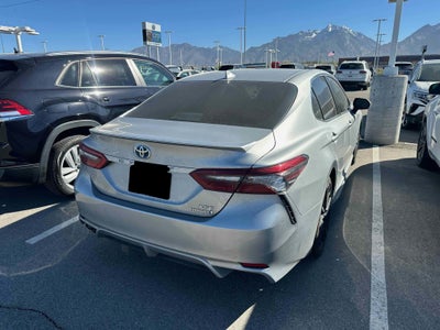 2021 Toyota Camry Hybrid XSE