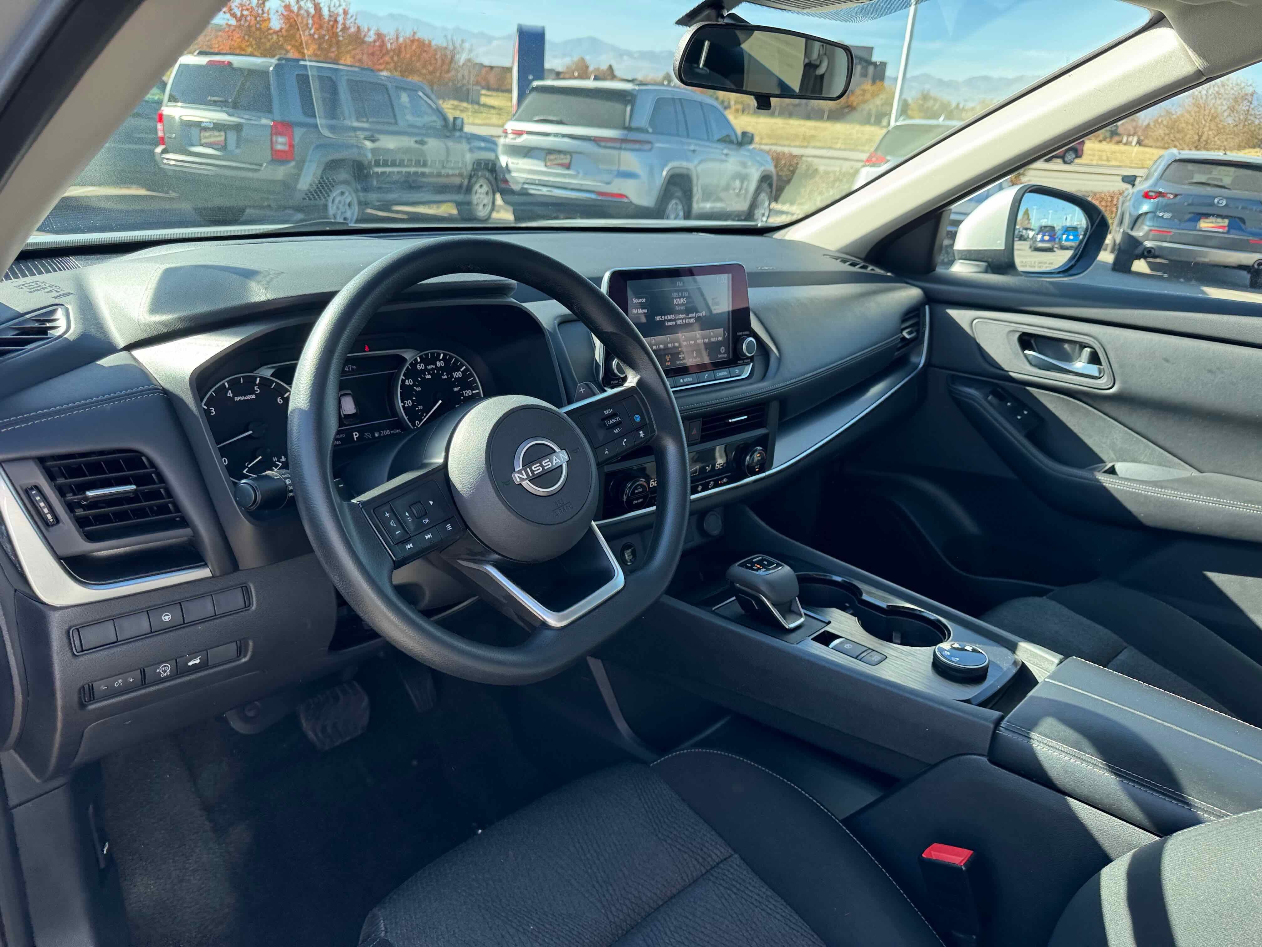 2024 Nissan Rogue SV