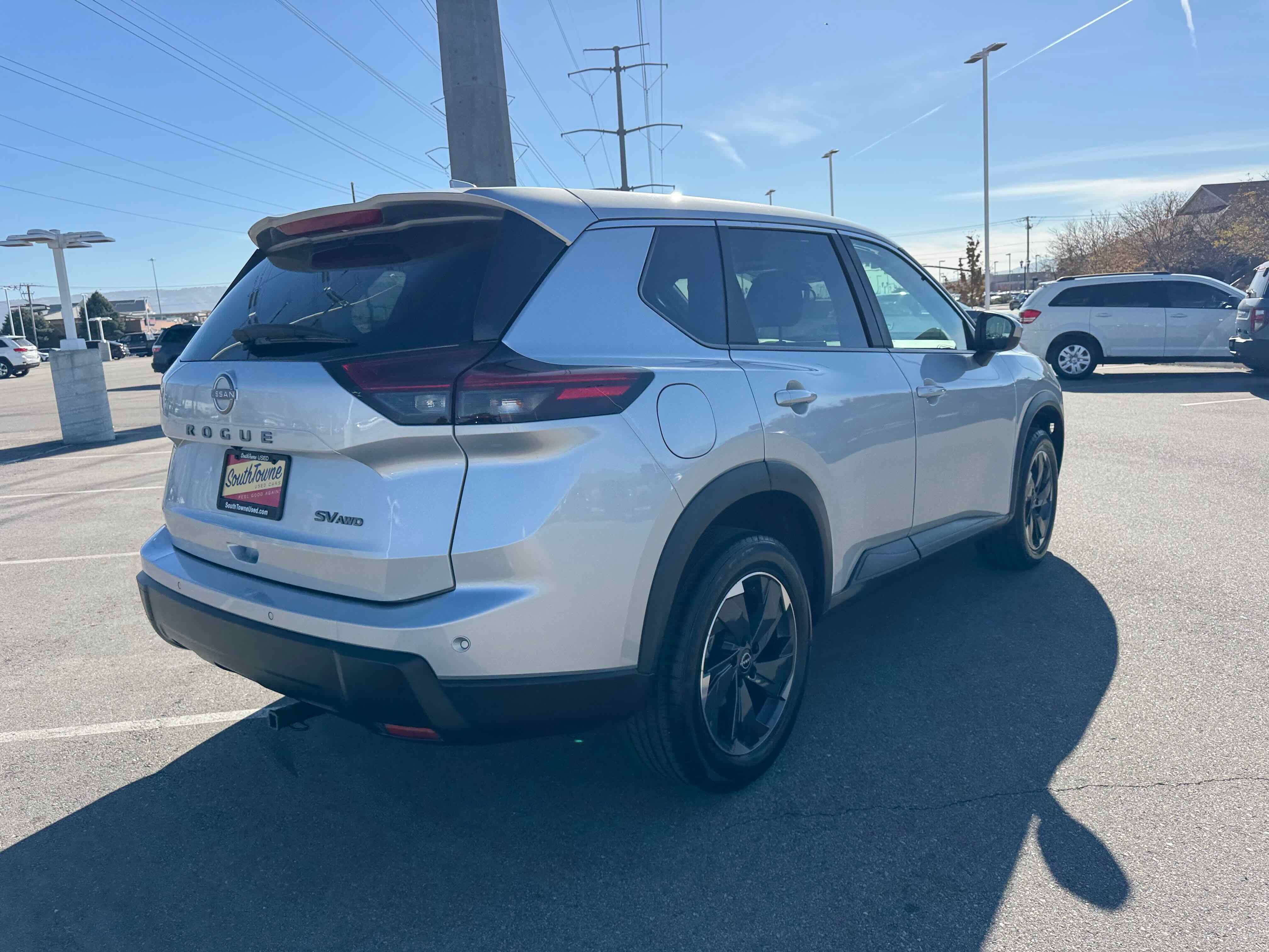 2024 Nissan Rogue SV