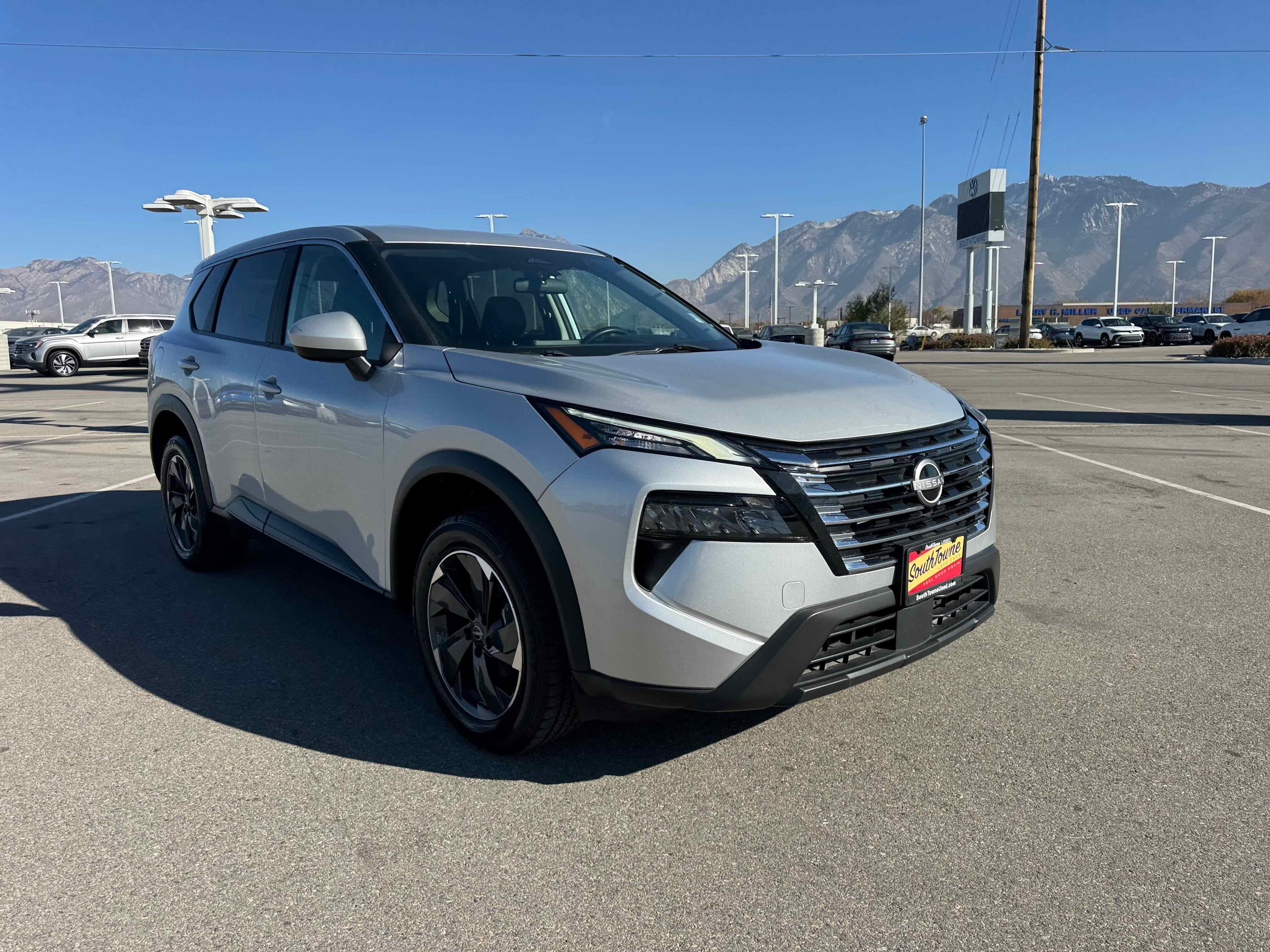 2024 Nissan Rogue SV