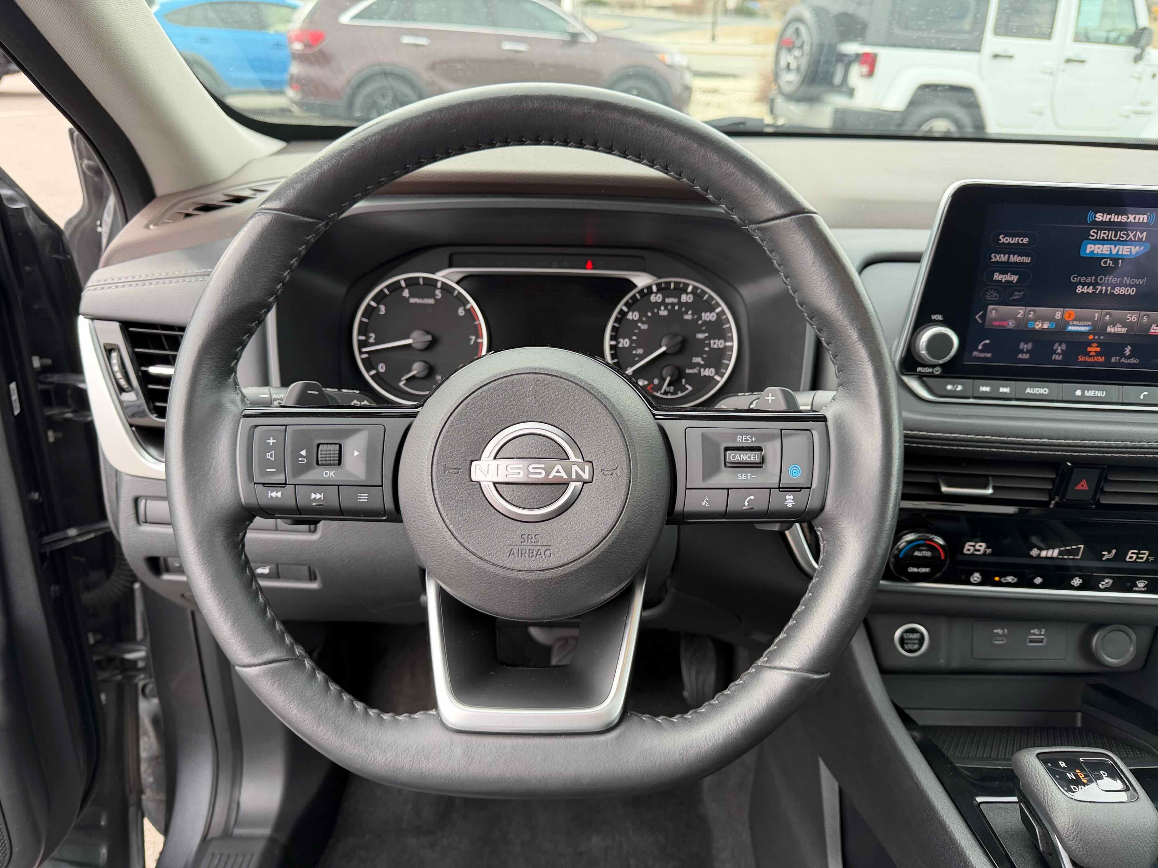 2023 Nissan Rogue SV