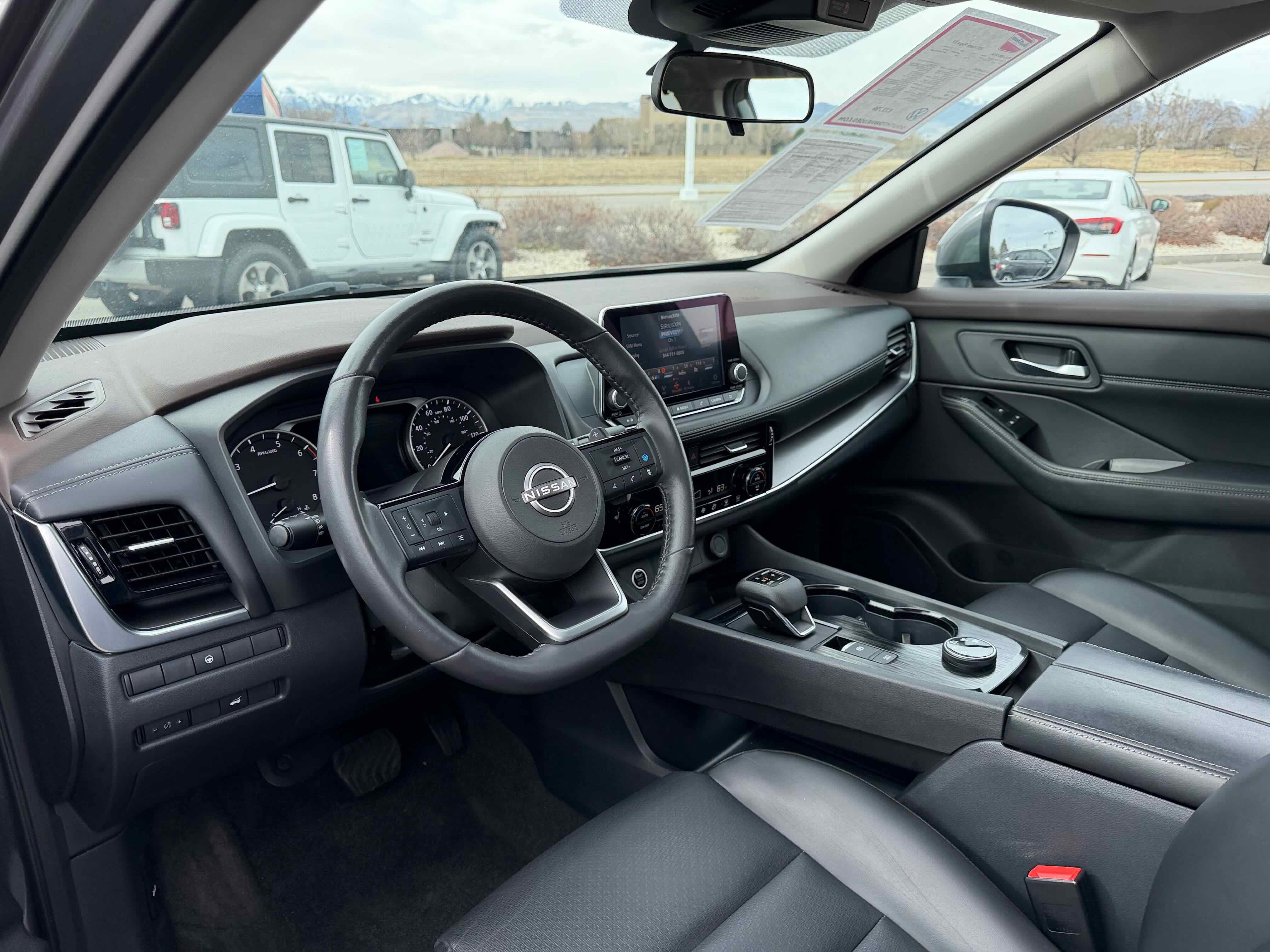 2023 Nissan Rogue SV