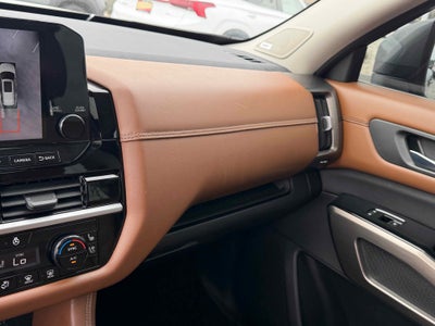 2022 Nissan Pathfinder Platinum