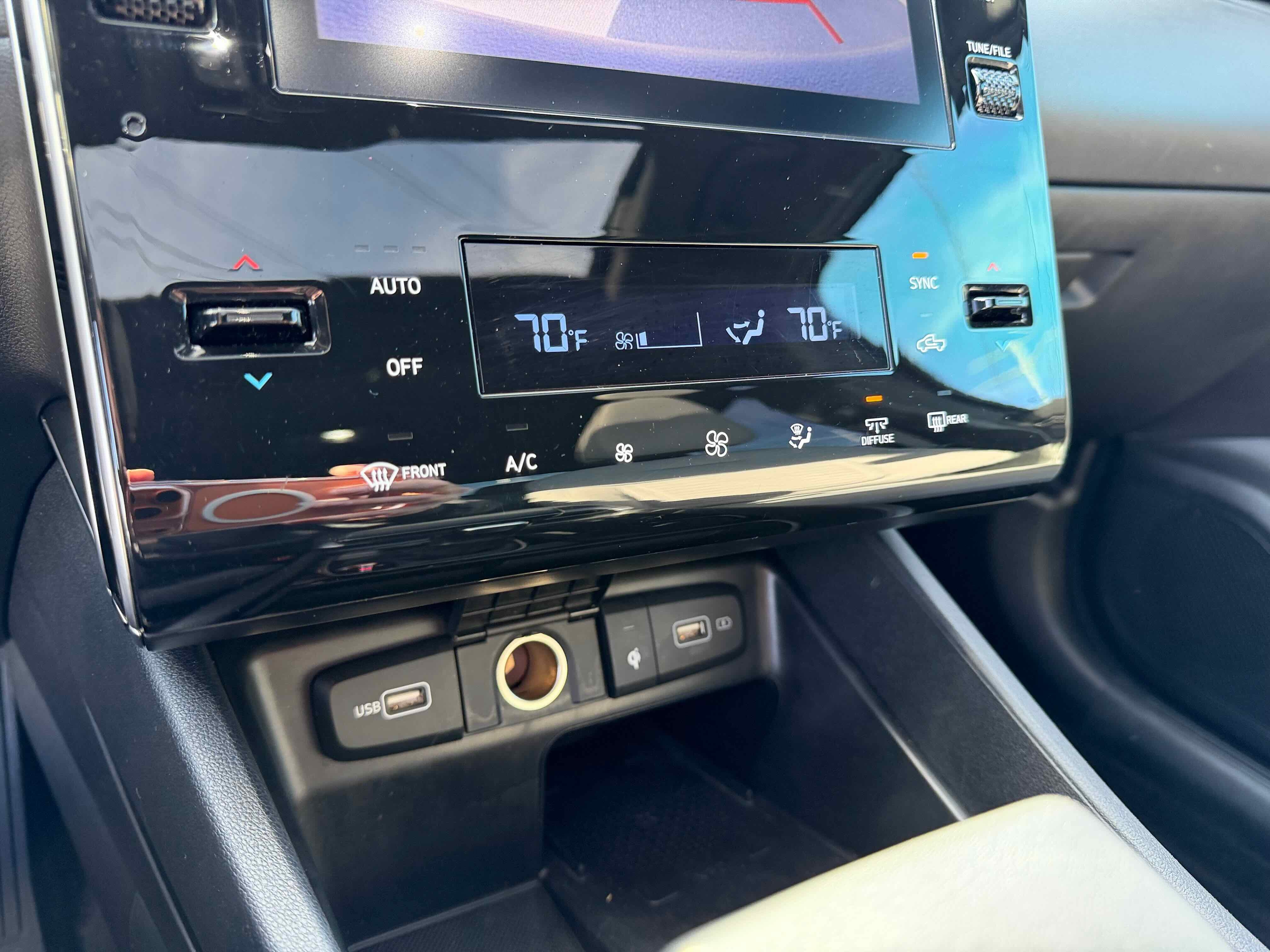 2022 Hyundai Santa Cruz SEL Premium