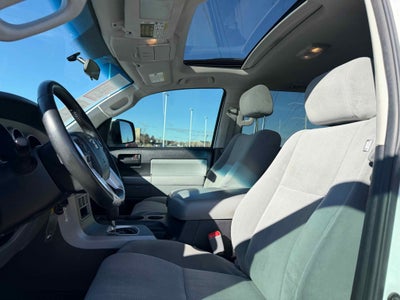 2014 Toyota Sequoia SR5