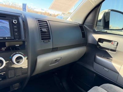 2014 Toyota Sequoia SR5