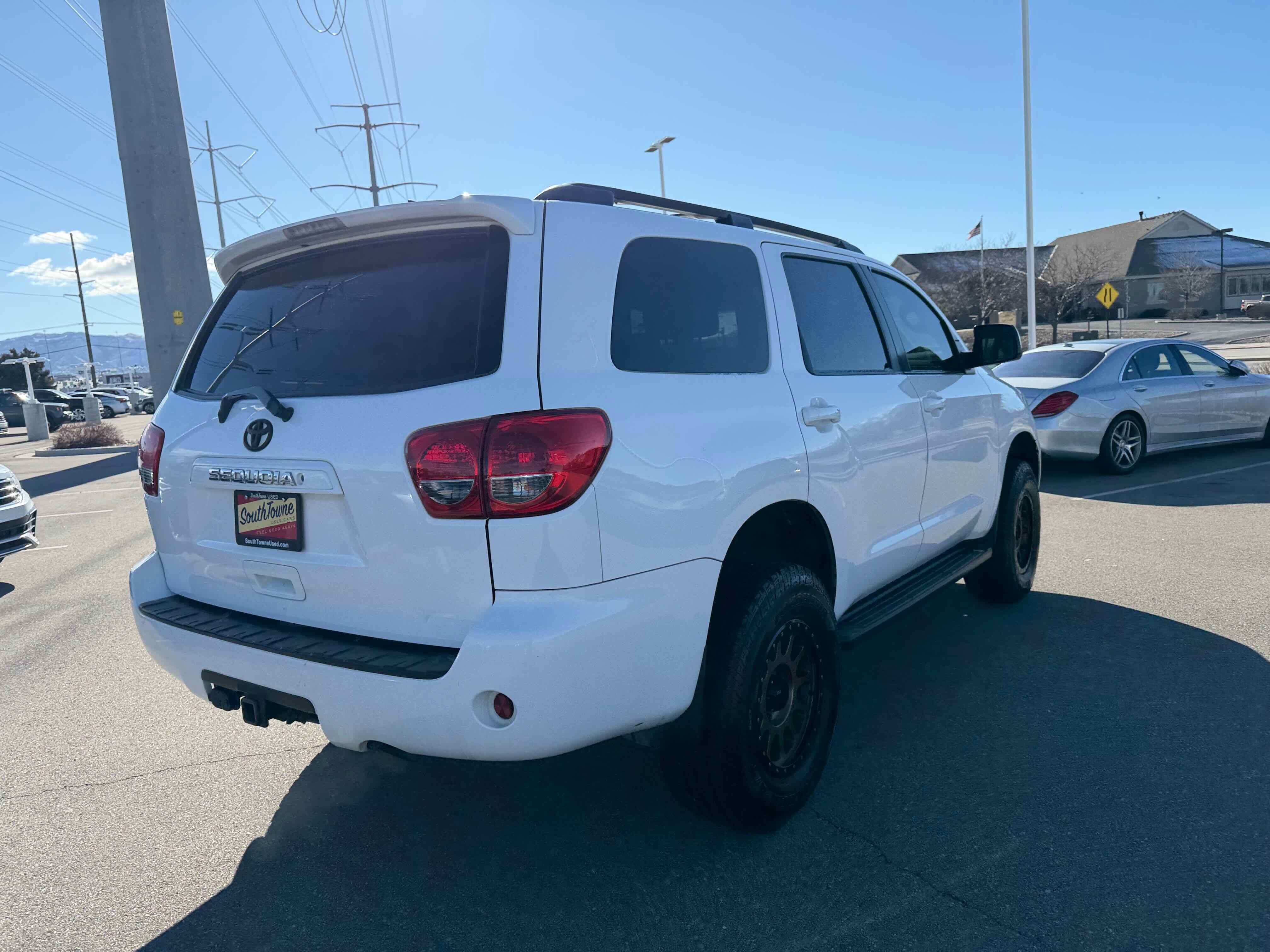 2014 Toyota Sequoia SR5