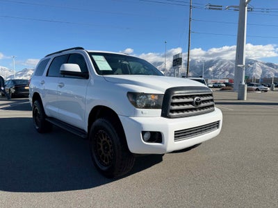 2014 Toyota Sequoia SR5