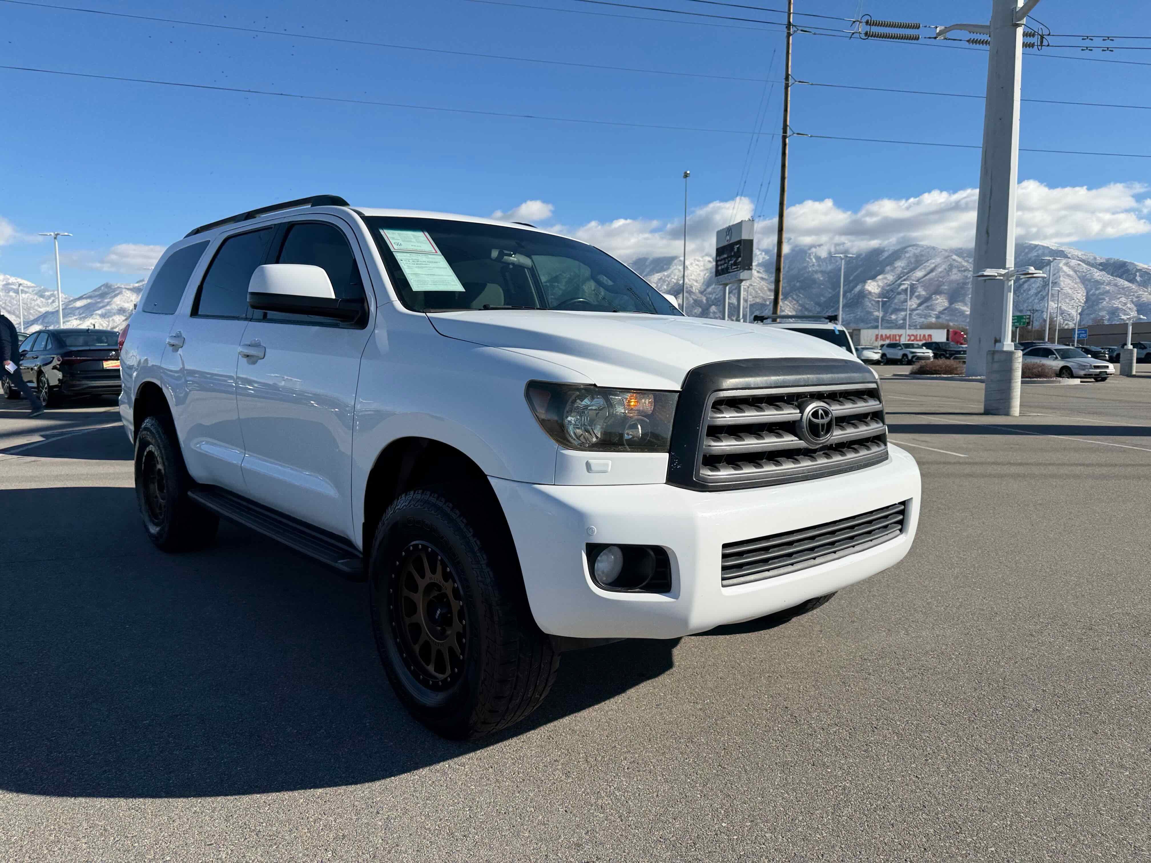 2014 Toyota Sequoia SR5