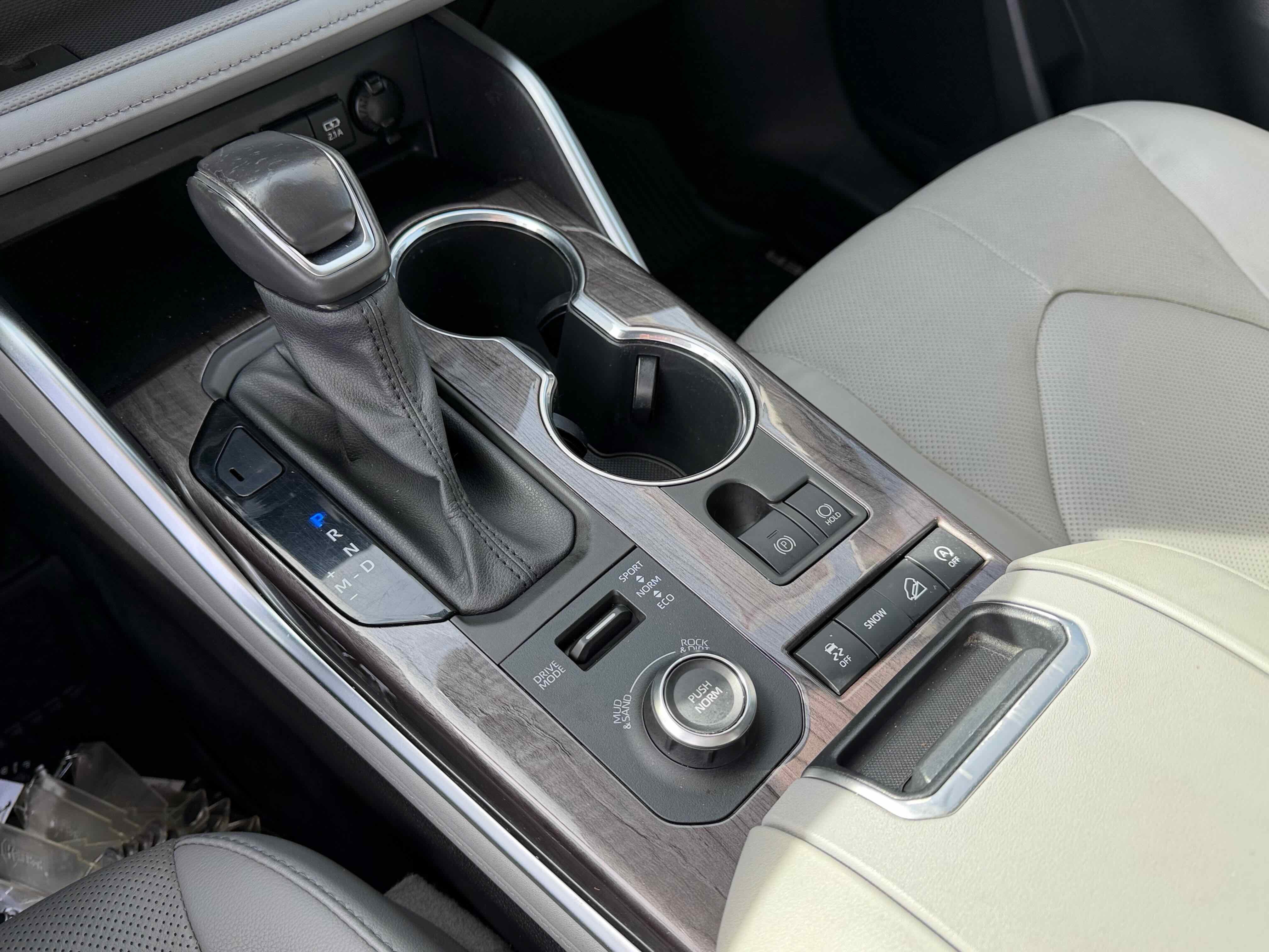 2020 Toyota Highlander Platinum