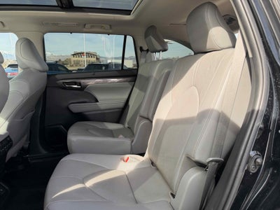 2020 Toyota Highlander Platinum