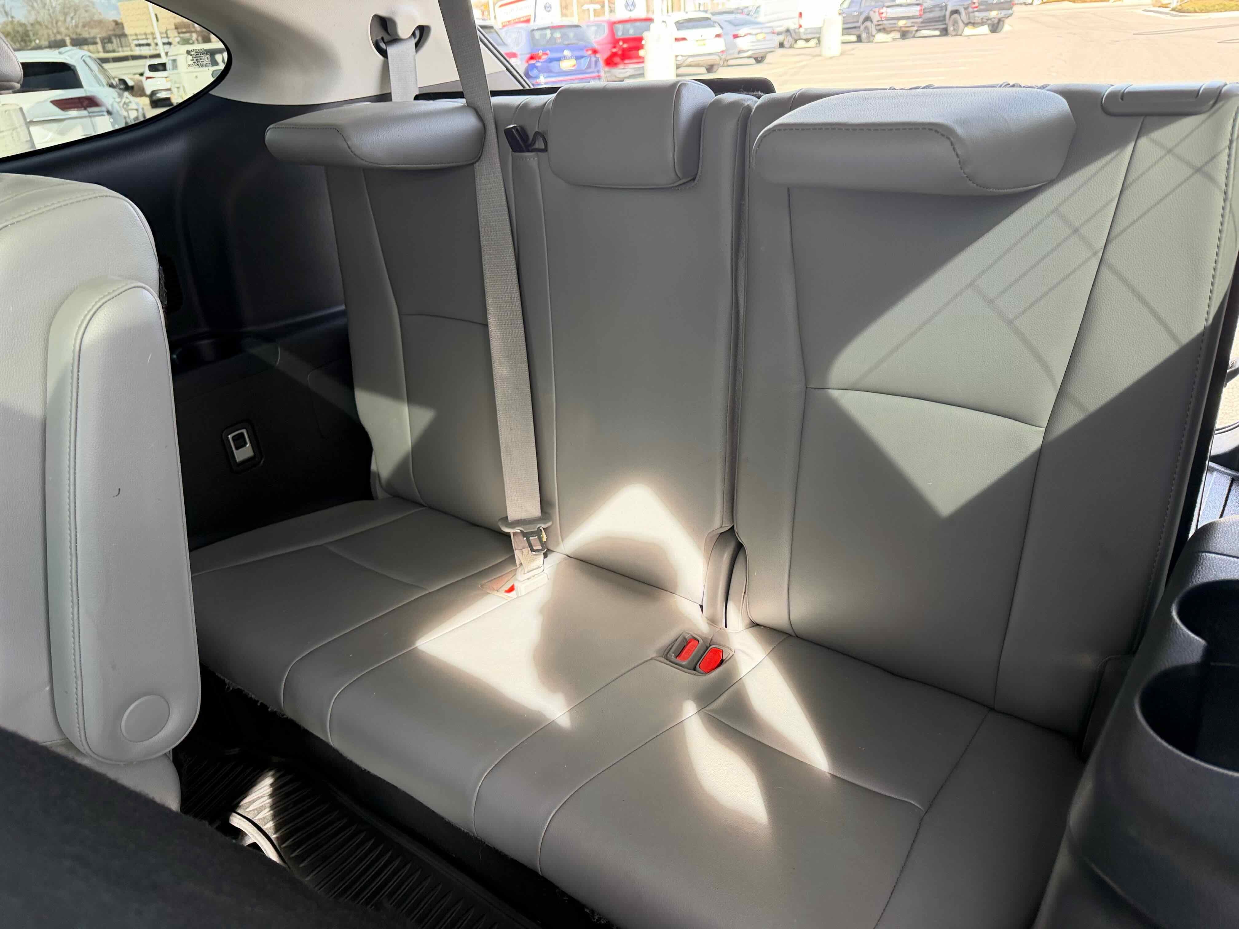 2020 Toyota Highlander Platinum