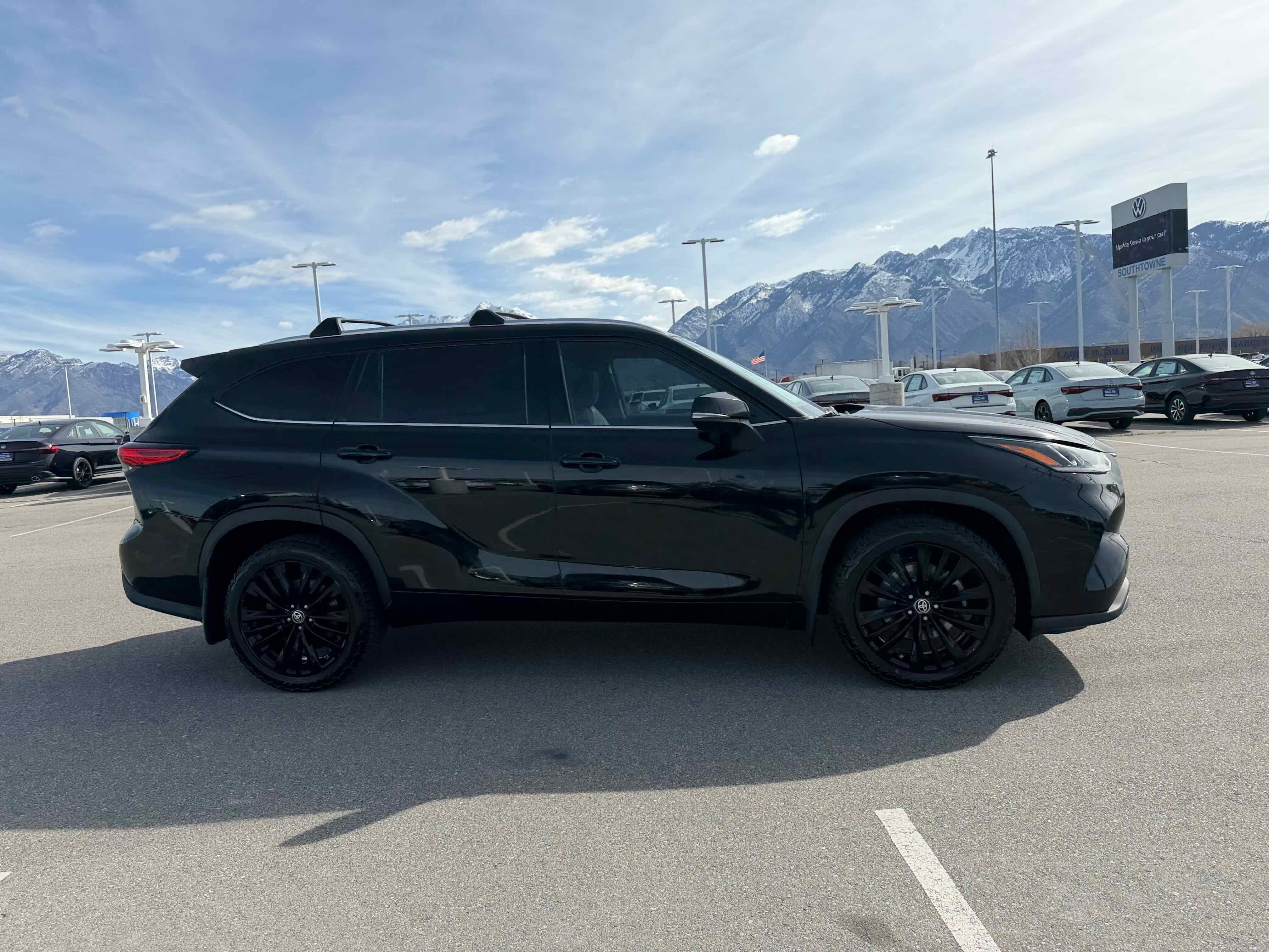 2020 Toyota Highlander Platinum