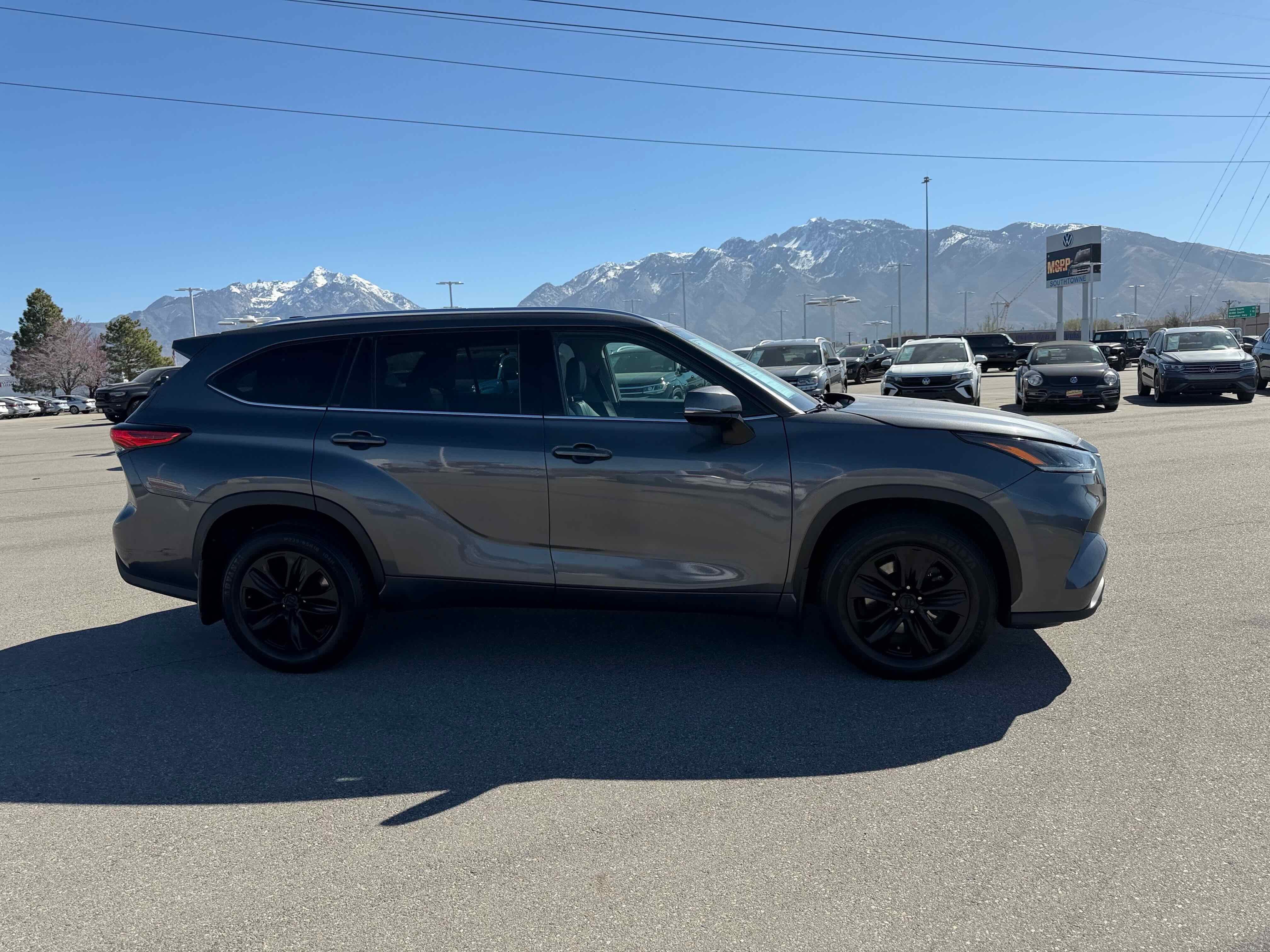 2021 Toyota Highlander XLE