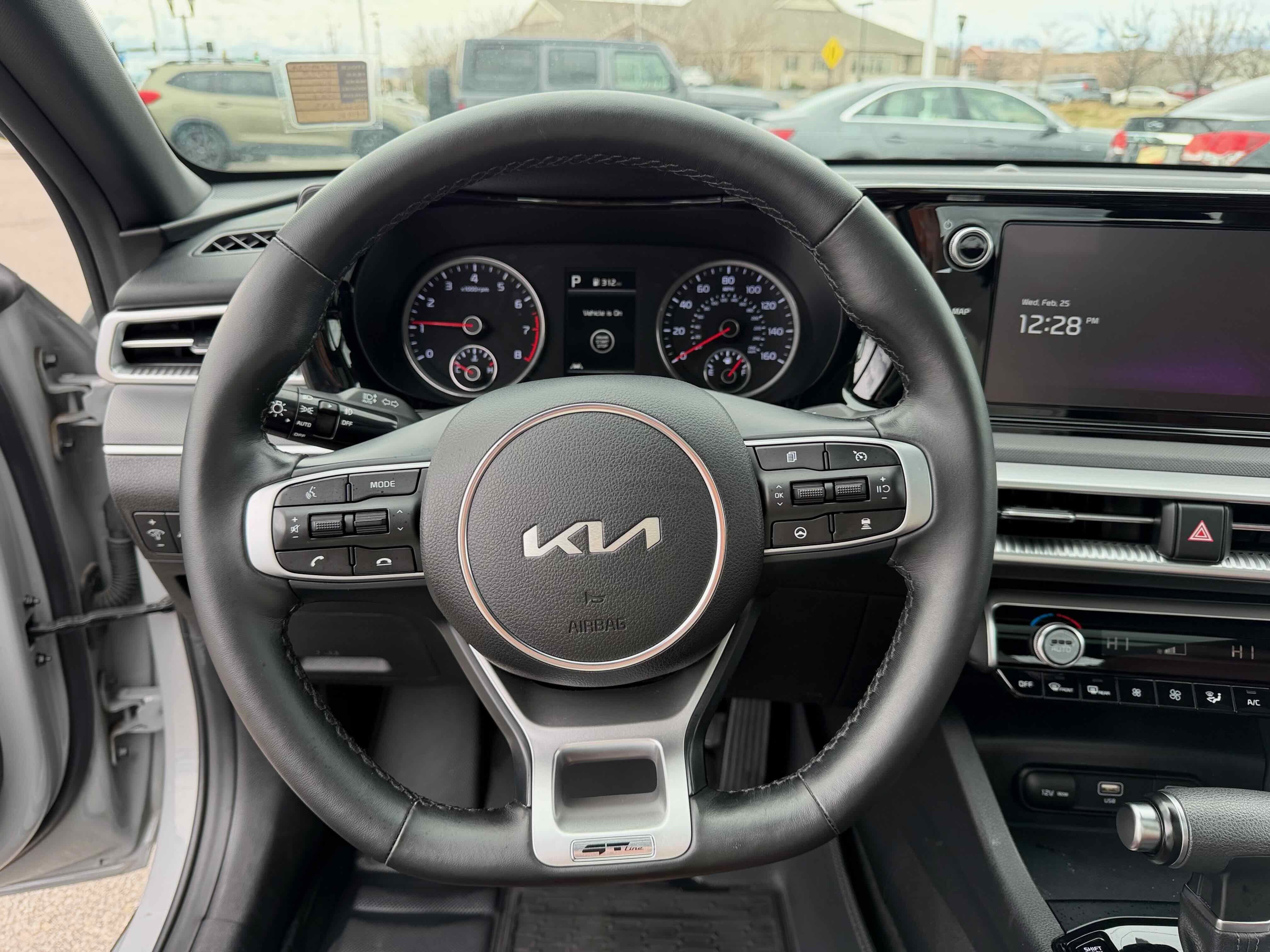 2023 Kia K5 GT-Line