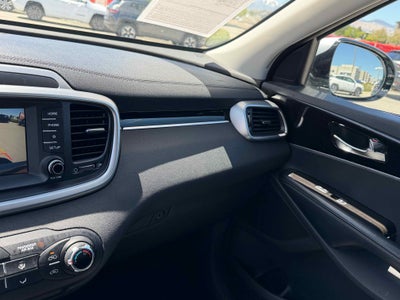 2019 Kia Sorento L
