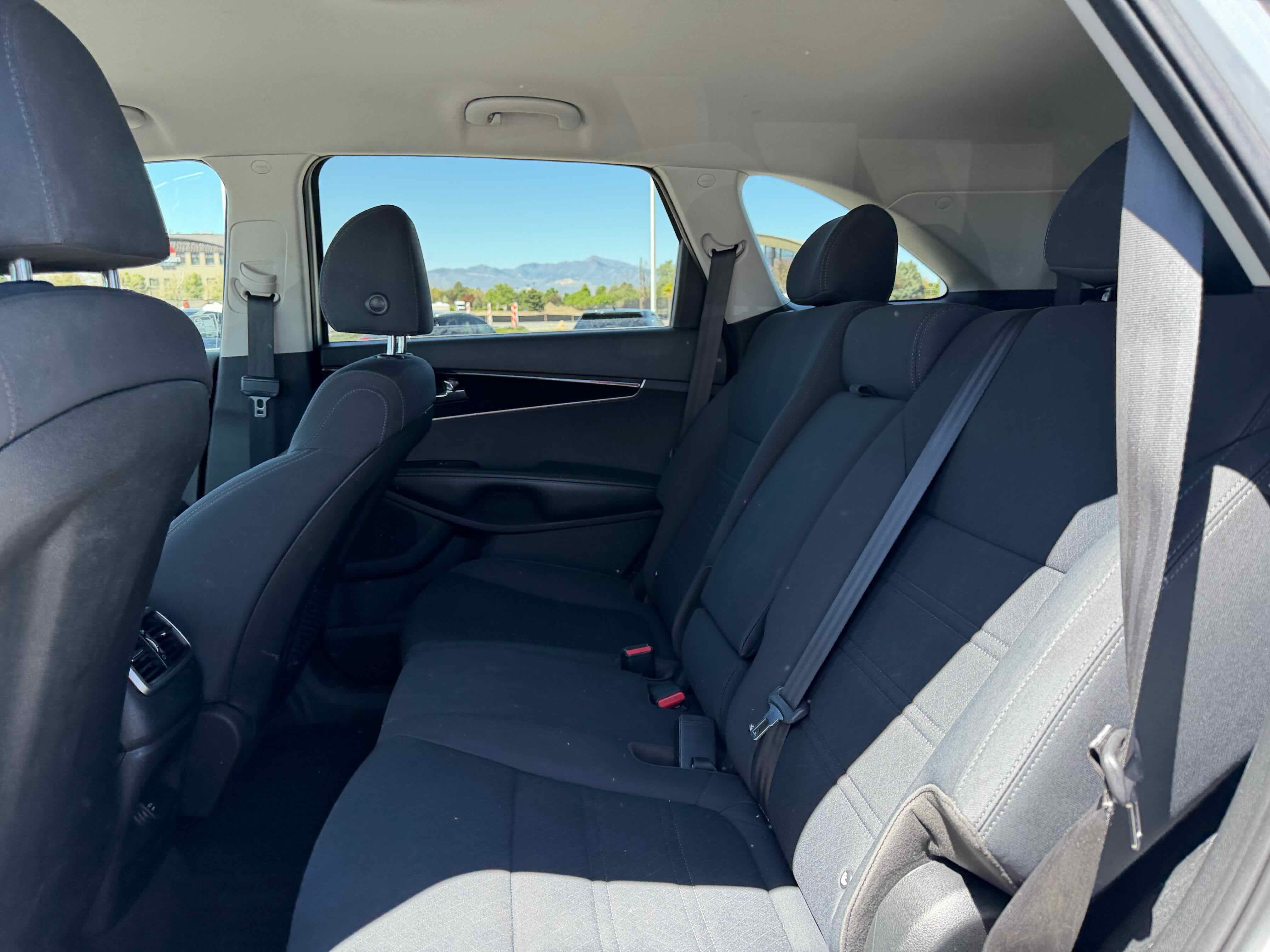 2019 Kia Sorento L