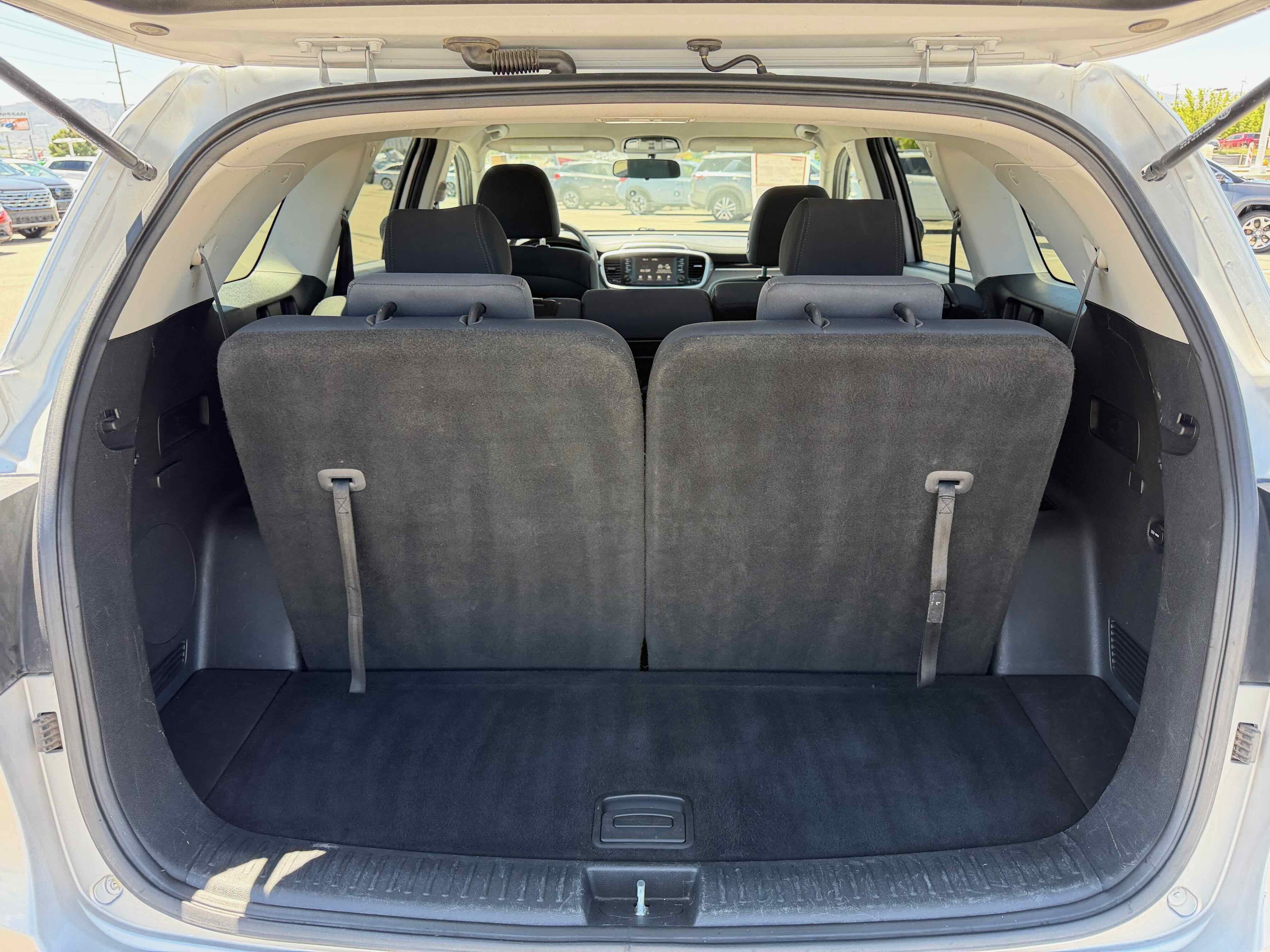 2019 Kia Sorento L