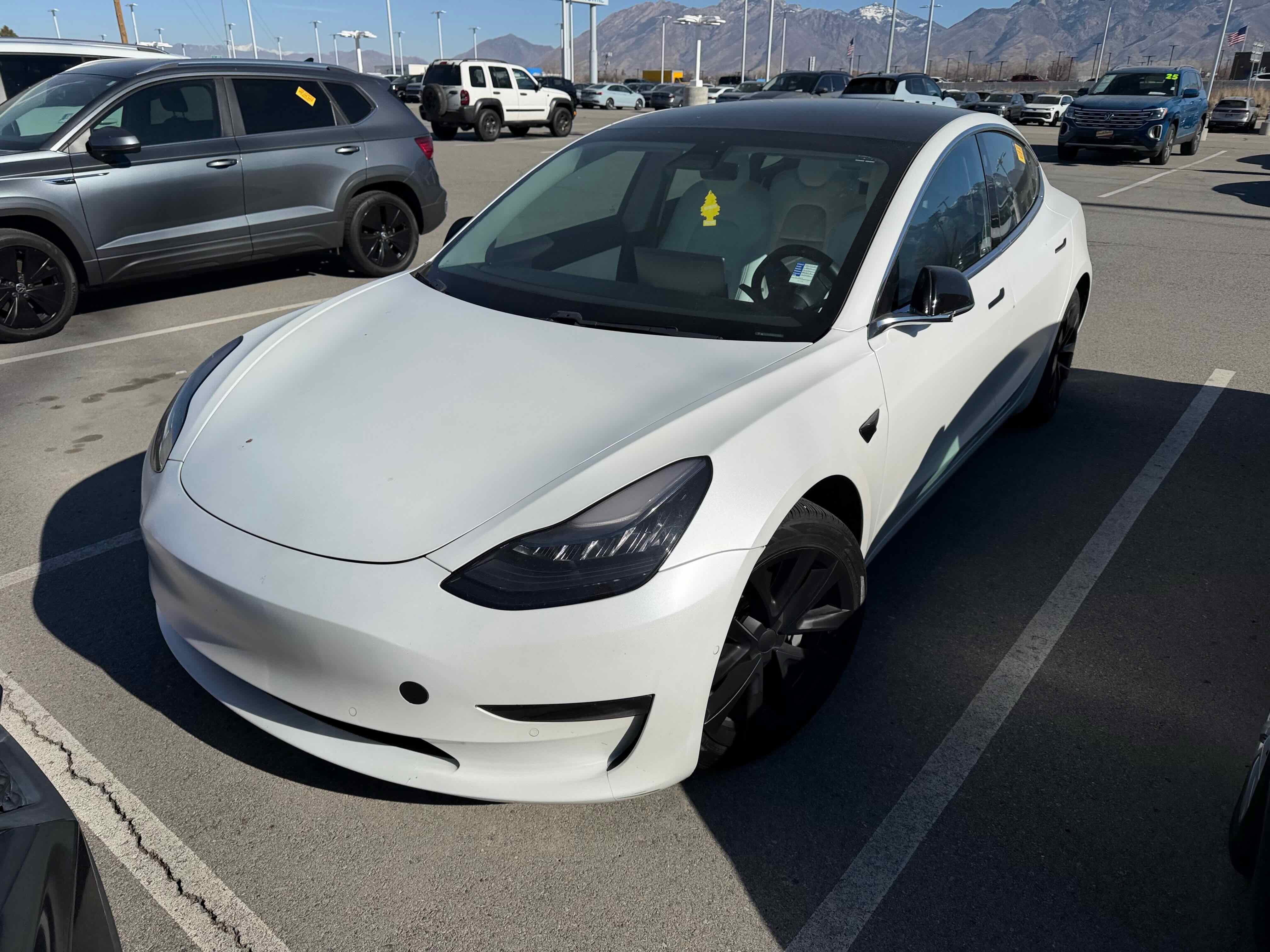 2019 Tesla Model 3 Base