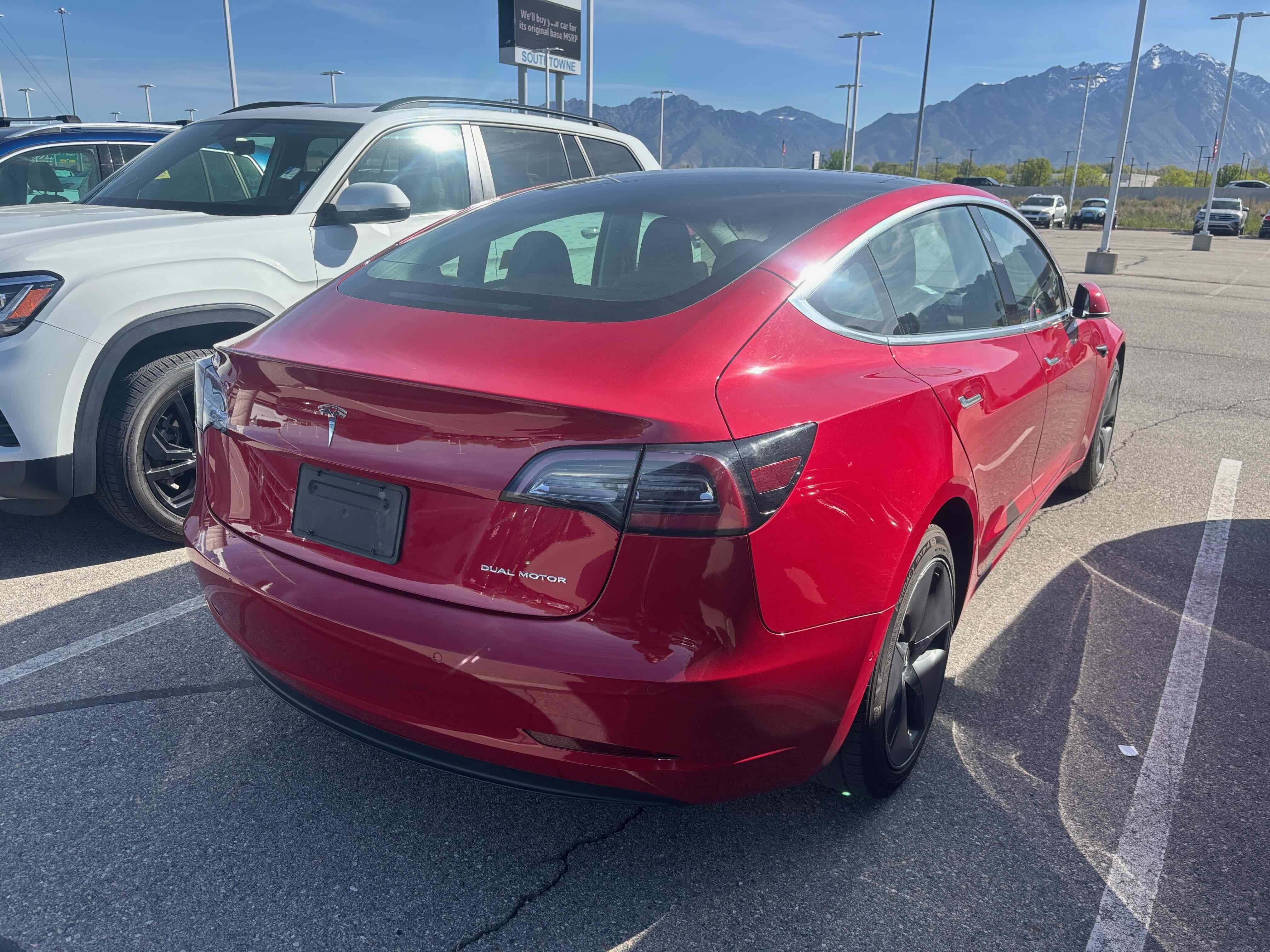 2020 Tesla Model 3 Long Range