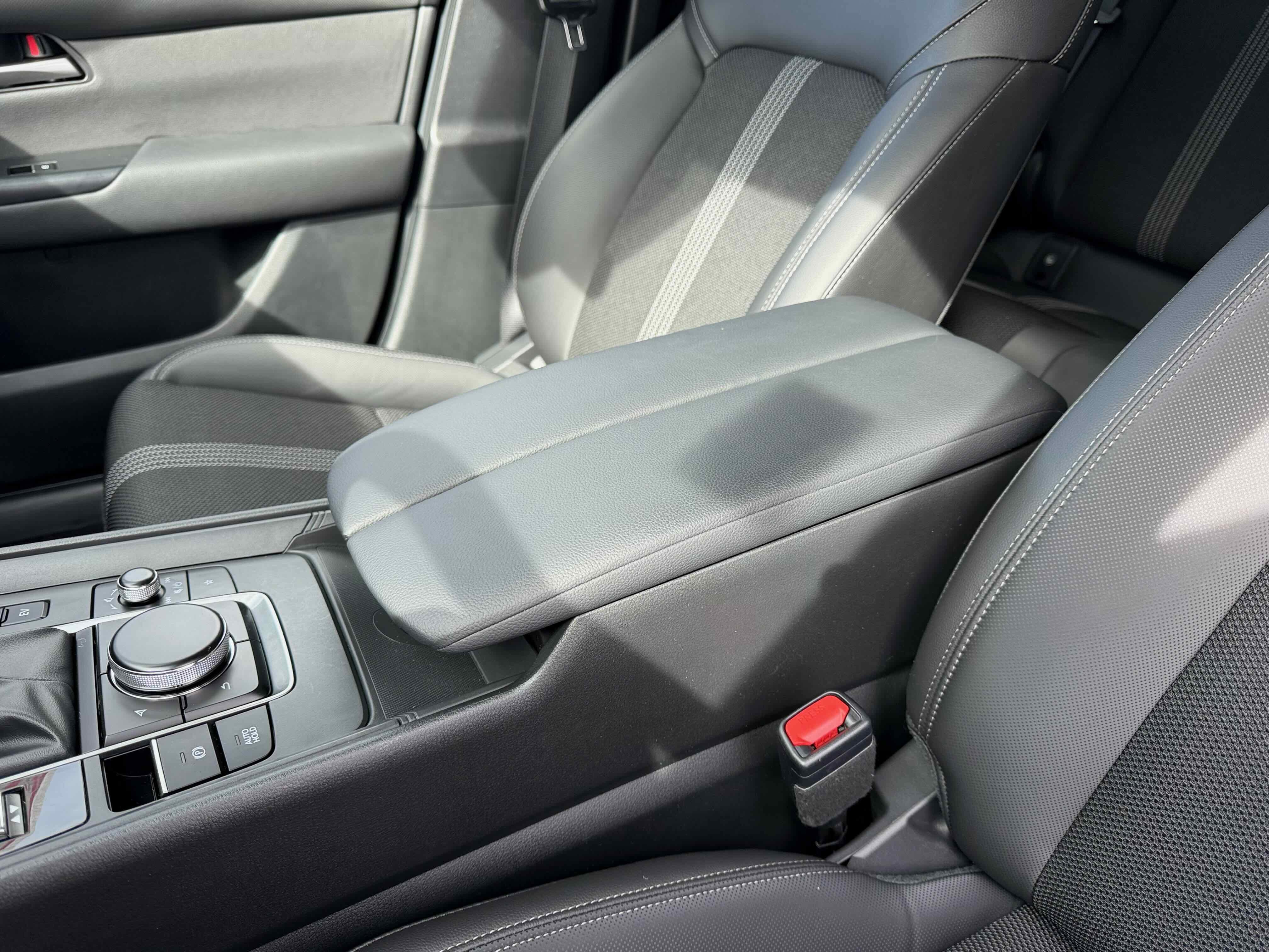 2025 Mazda Mazda CX-50 Hybrid Preferred Package