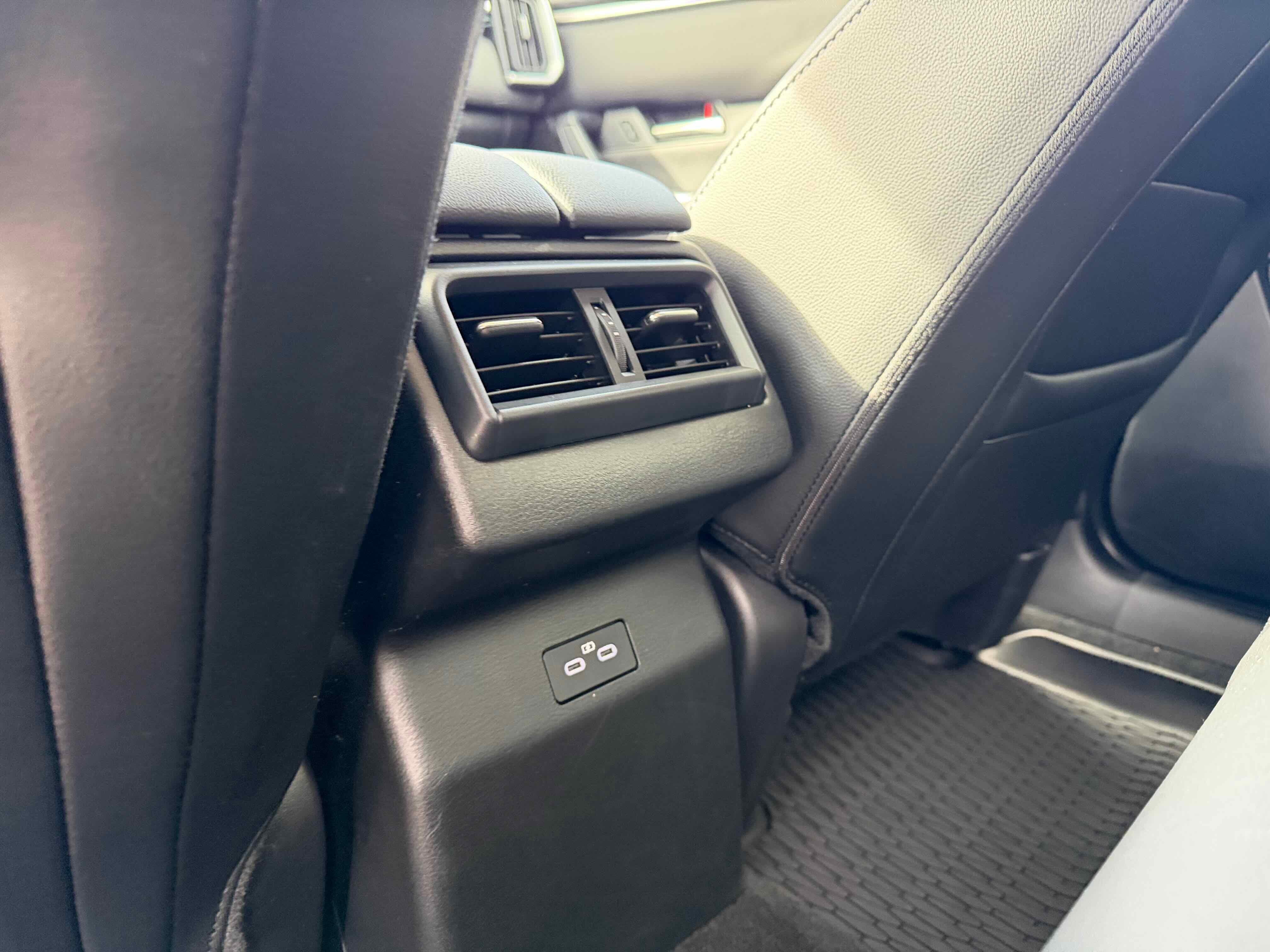 2025 Mazda Mazda CX-50 Hybrid Preferred Package