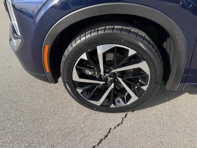 2023 Mitsubishi Outlander PHEV SEL