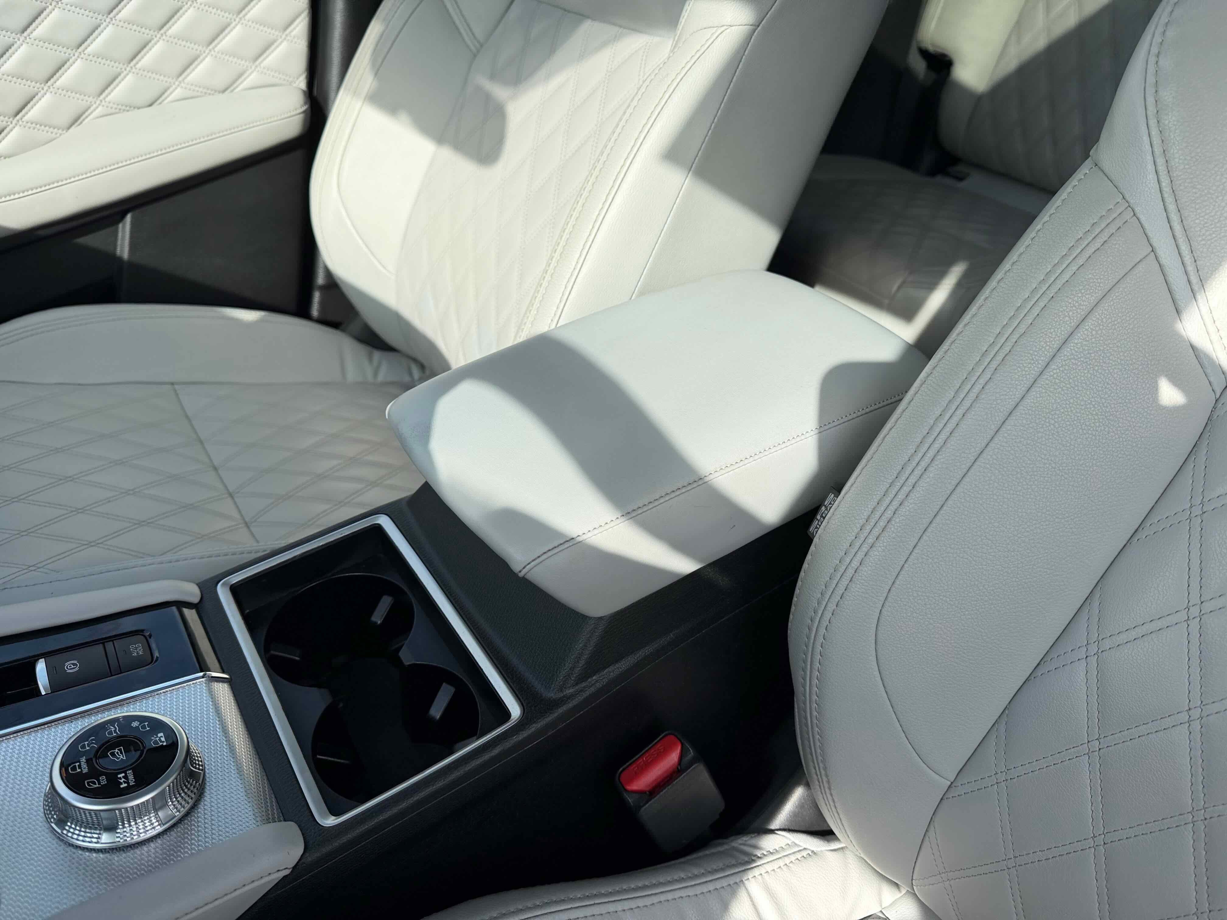 2023 Mitsubishi Outlander PHEV SEL