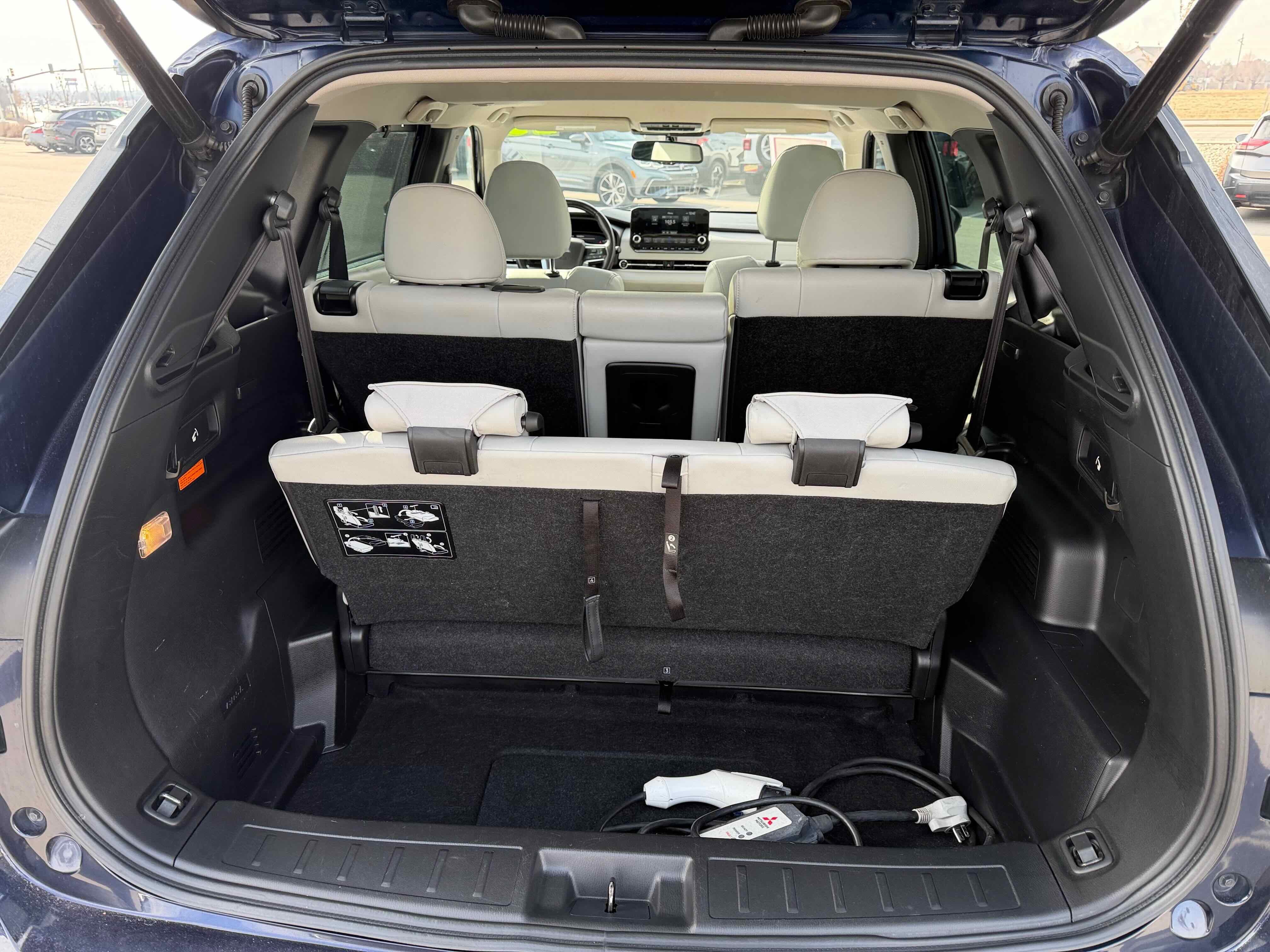 2023 Mitsubishi Outlander PHEV SEL