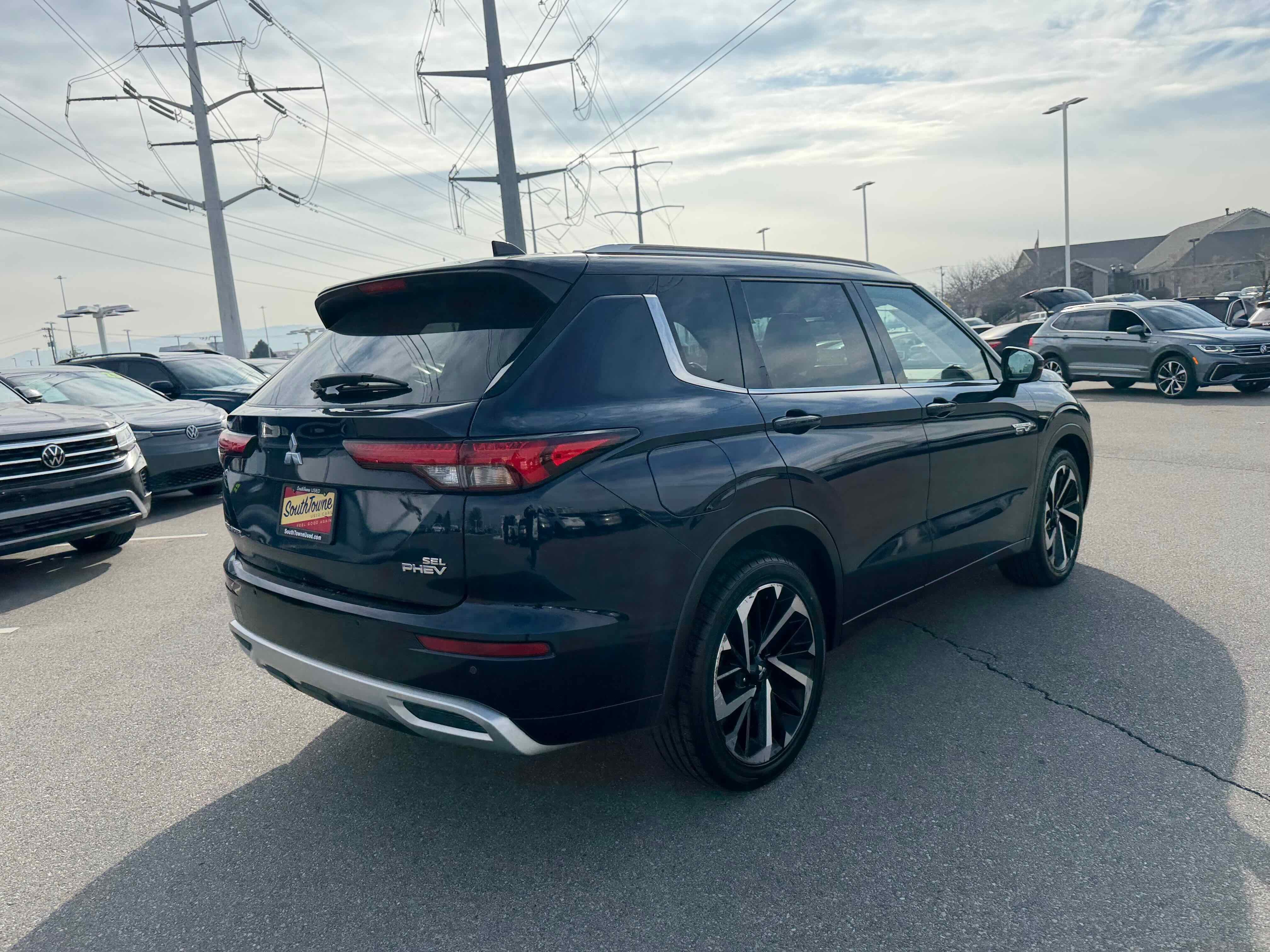 2023 Mitsubishi Outlander PHEV SEL