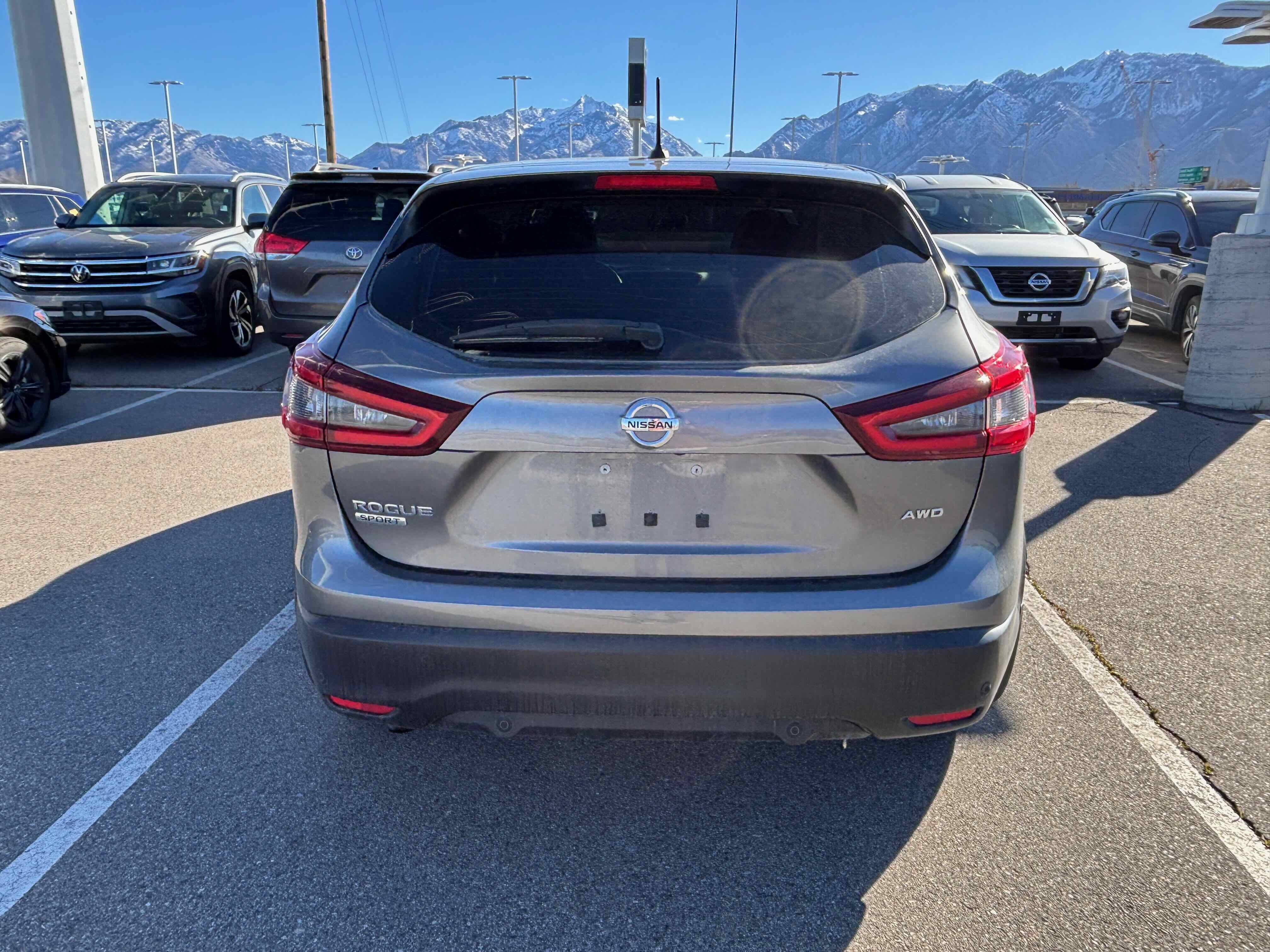 2022 Nissan Rogue Sport S