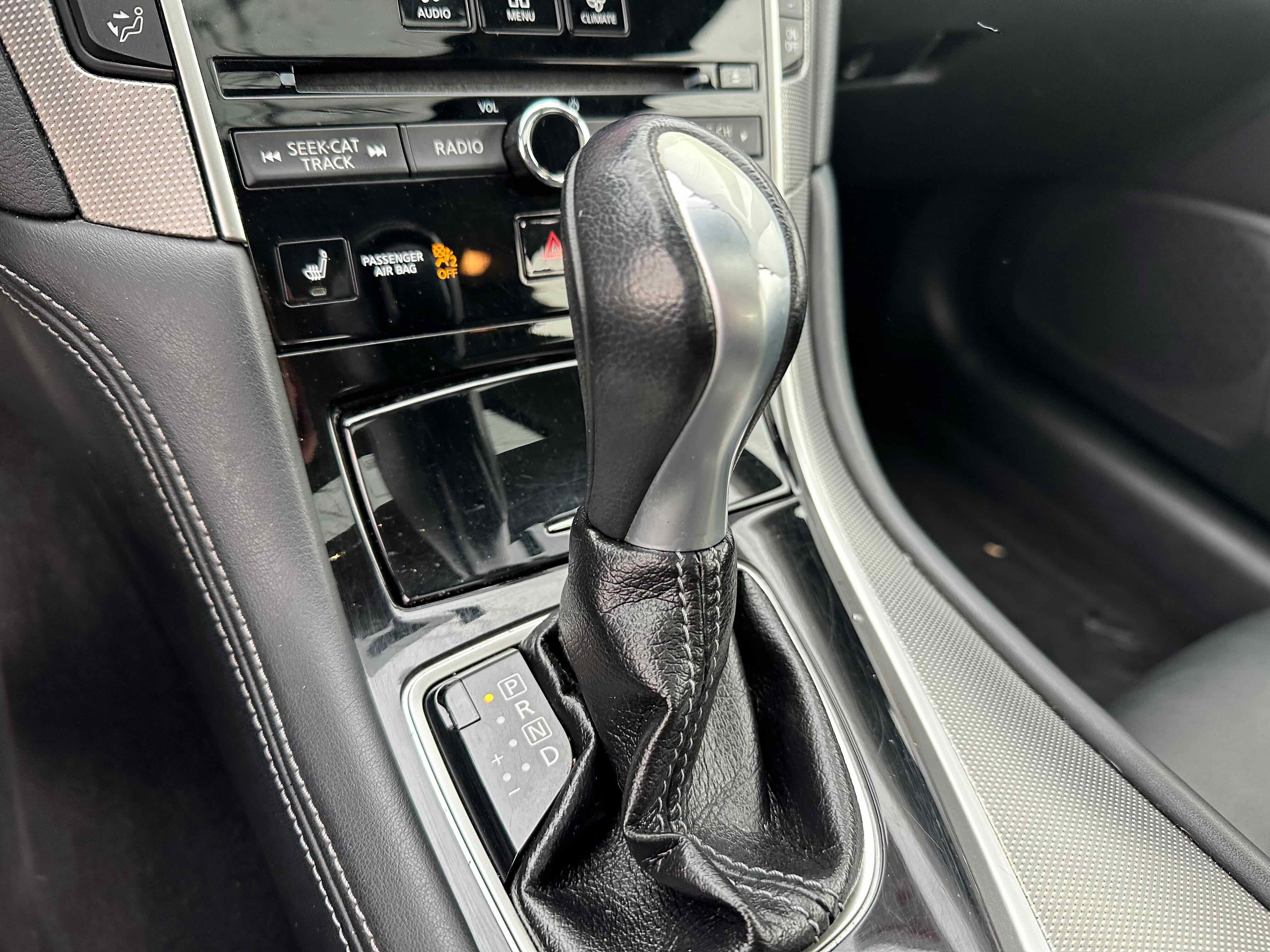 2015 INFINITI Q50 Premium