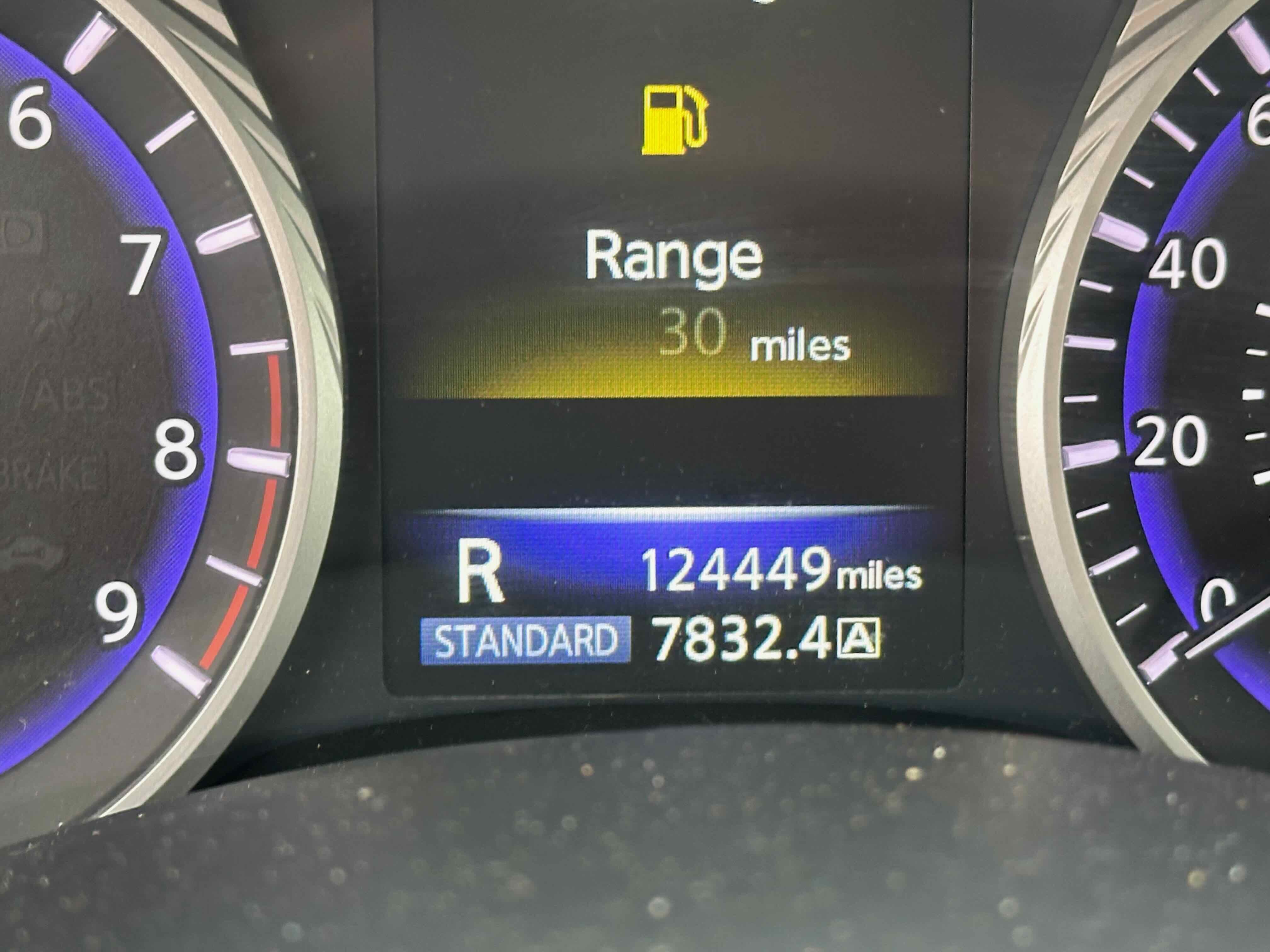 2015 INFINITI Q50 Premium