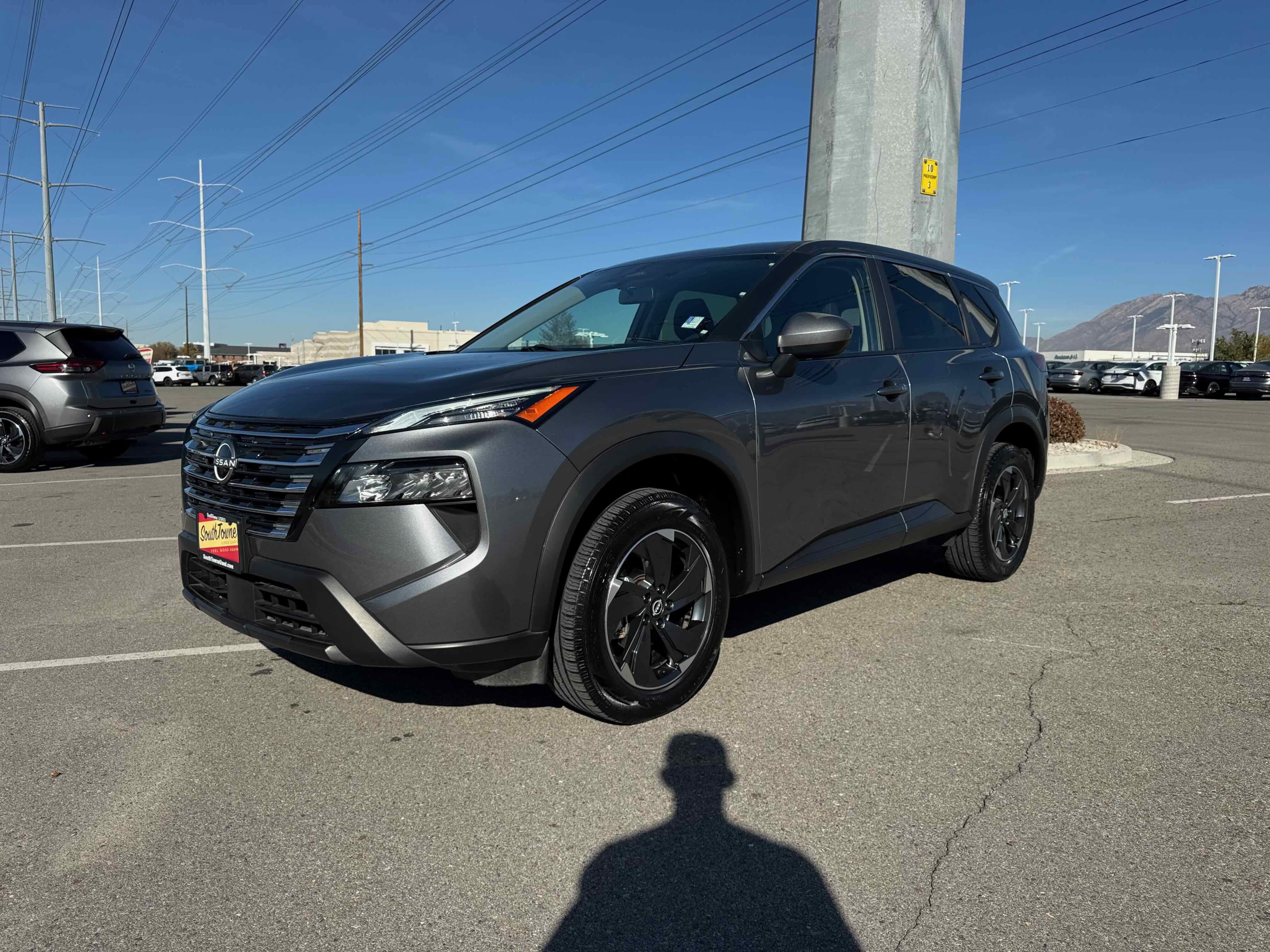 2024 Nissan Rogue SV