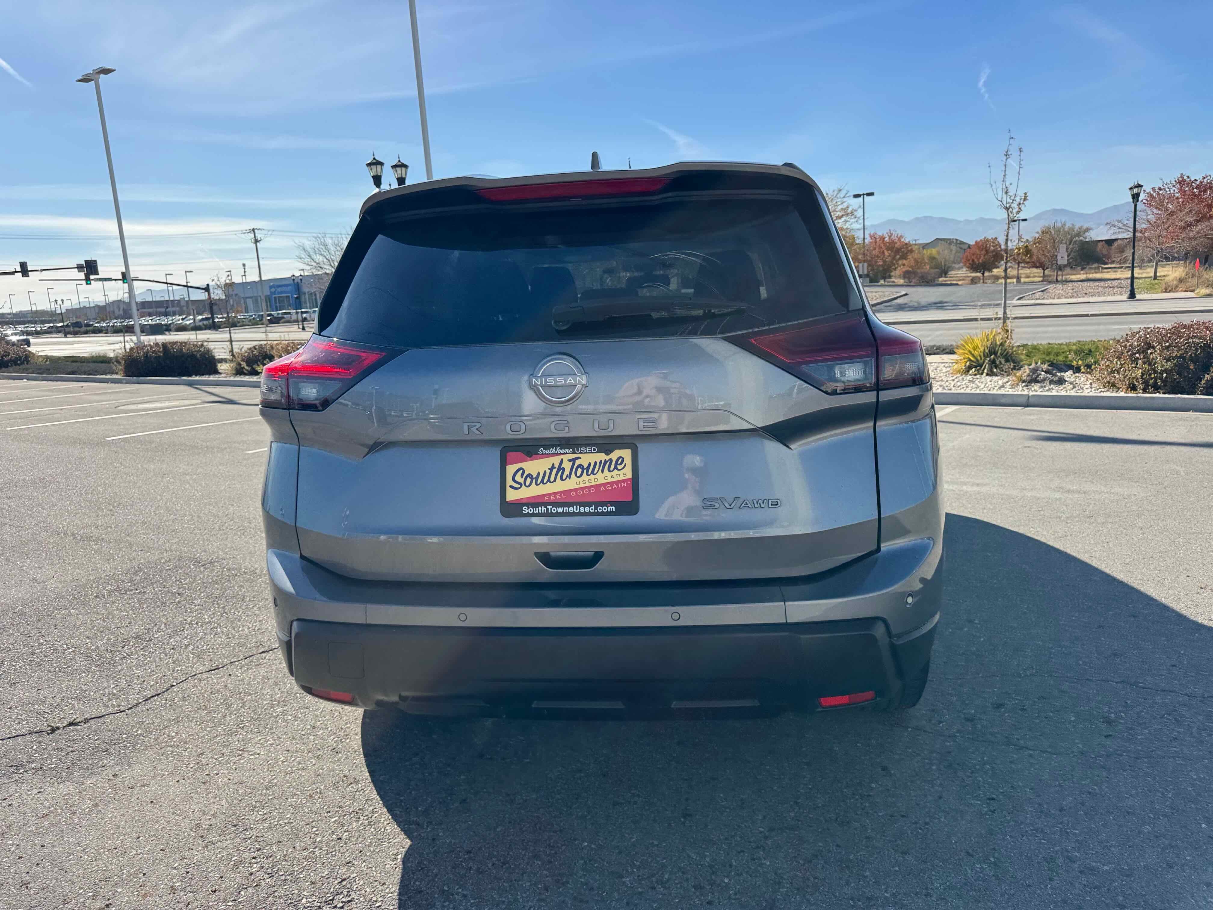 2024 Nissan Rogue SV