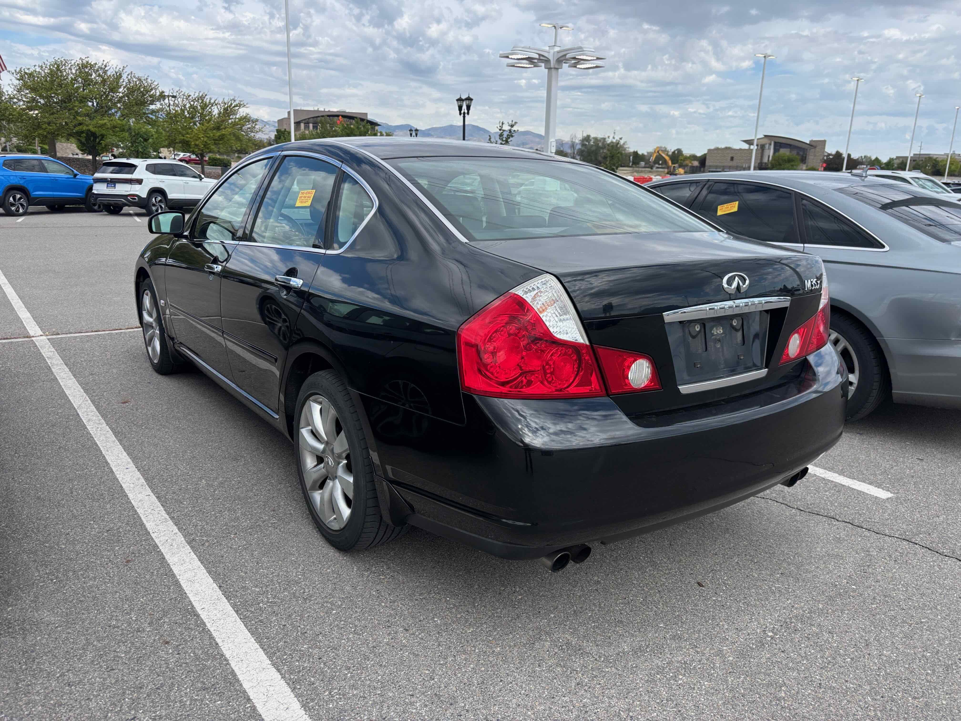 2007 INFINITI M35 x