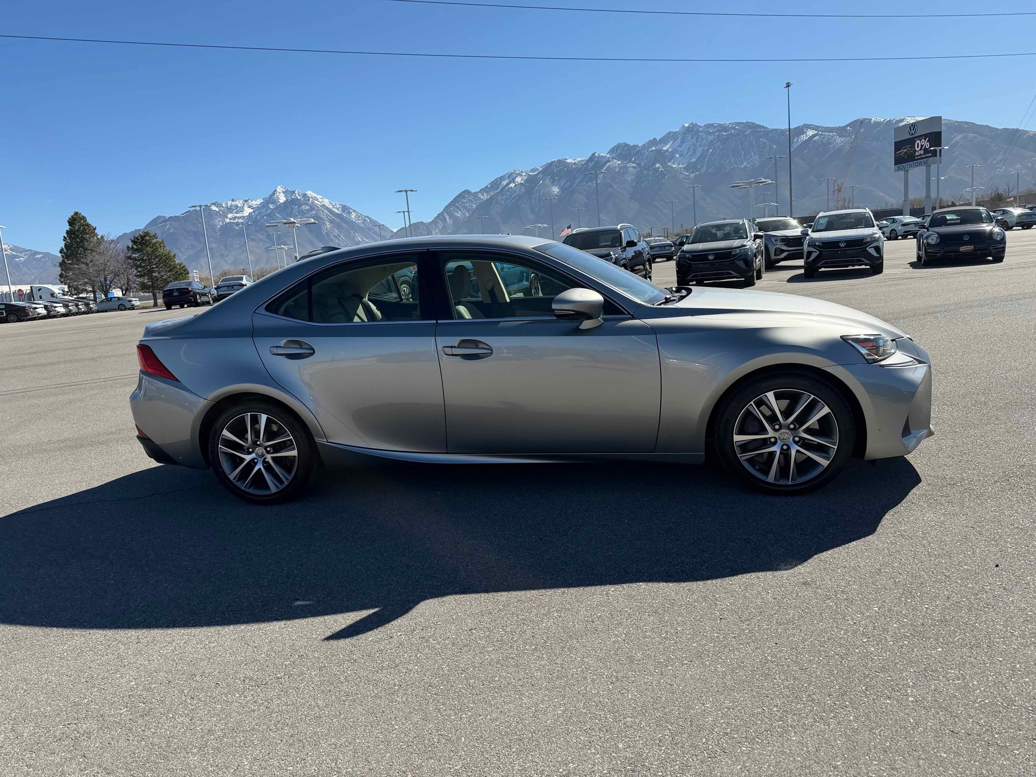 2020 Lexus IS IS 300