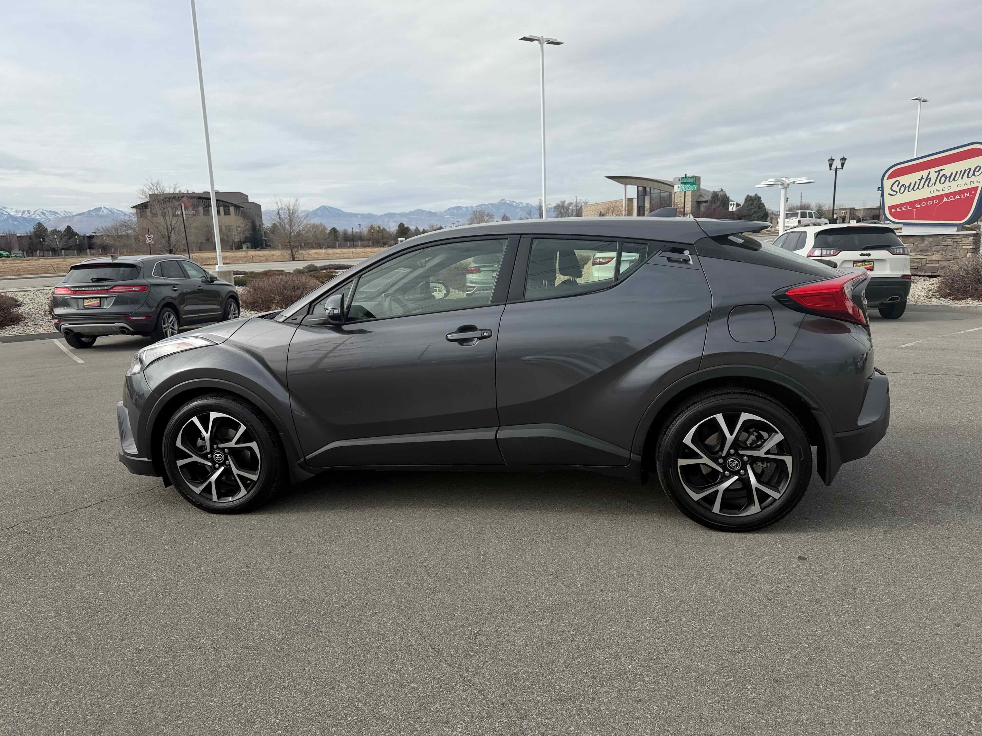 2019 Toyota C-HR XLE