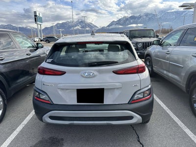 2022 Hyundai Kona SE