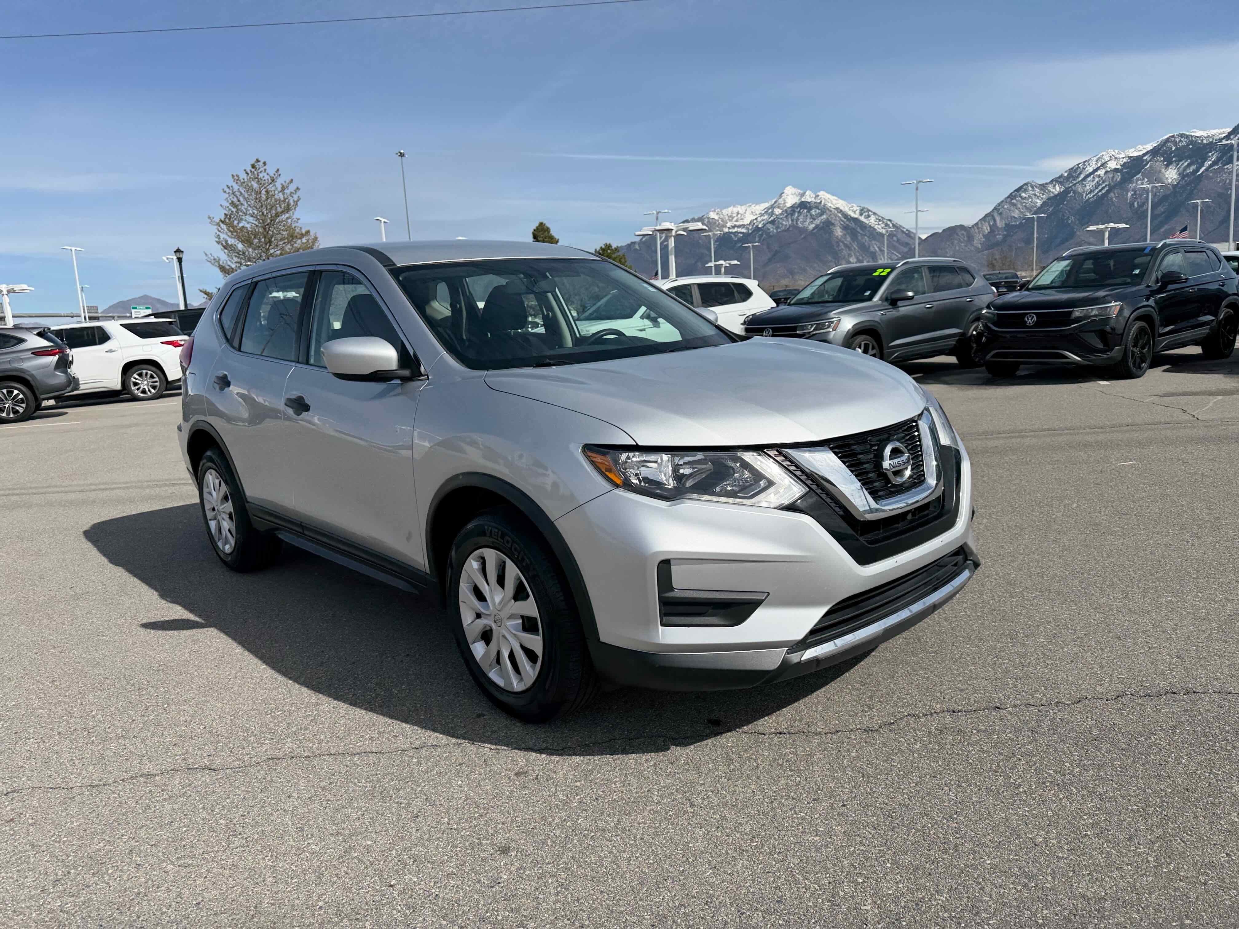 2017 Nissan Rogue S