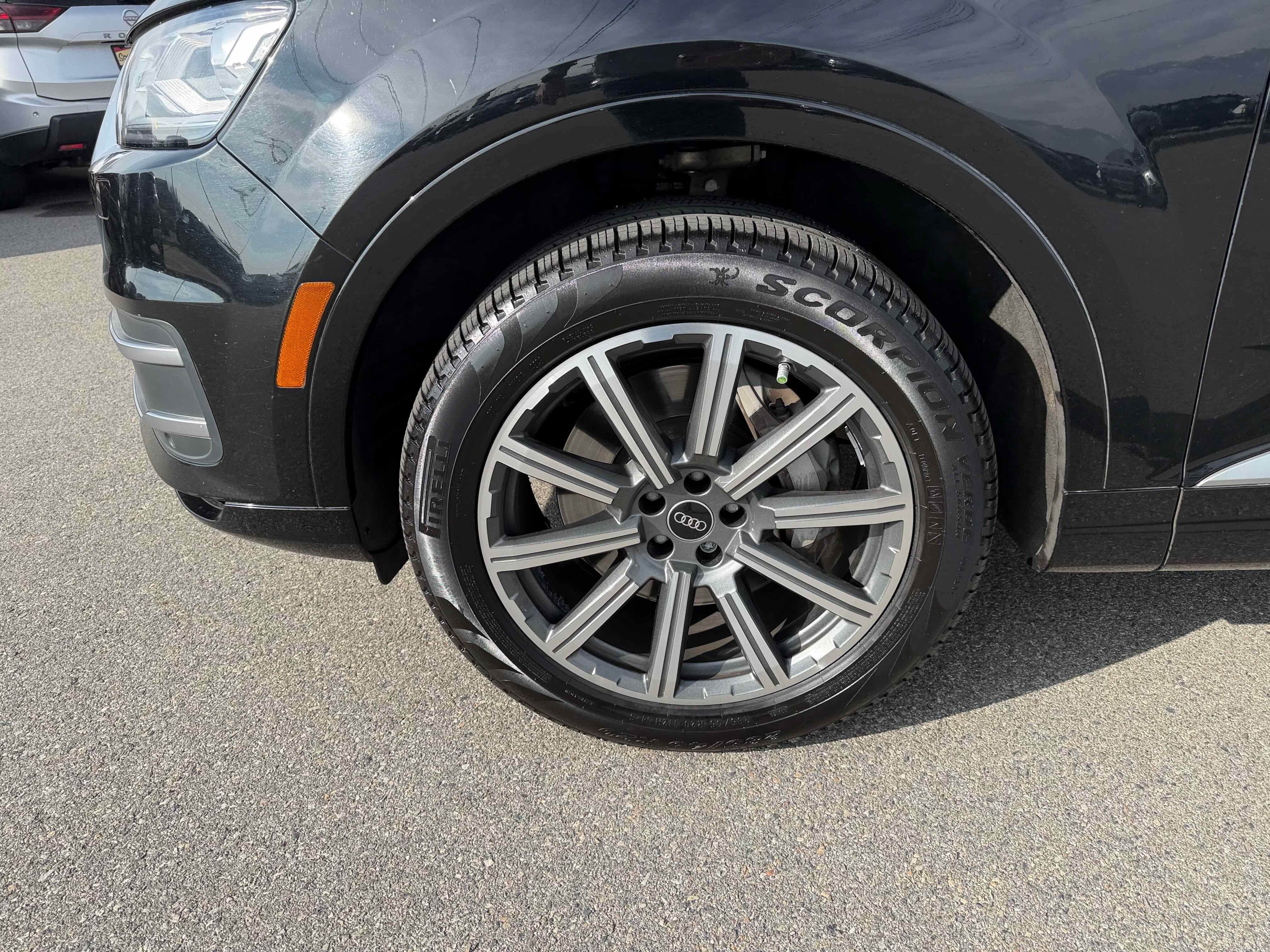 2019 Audi Q7 Premium