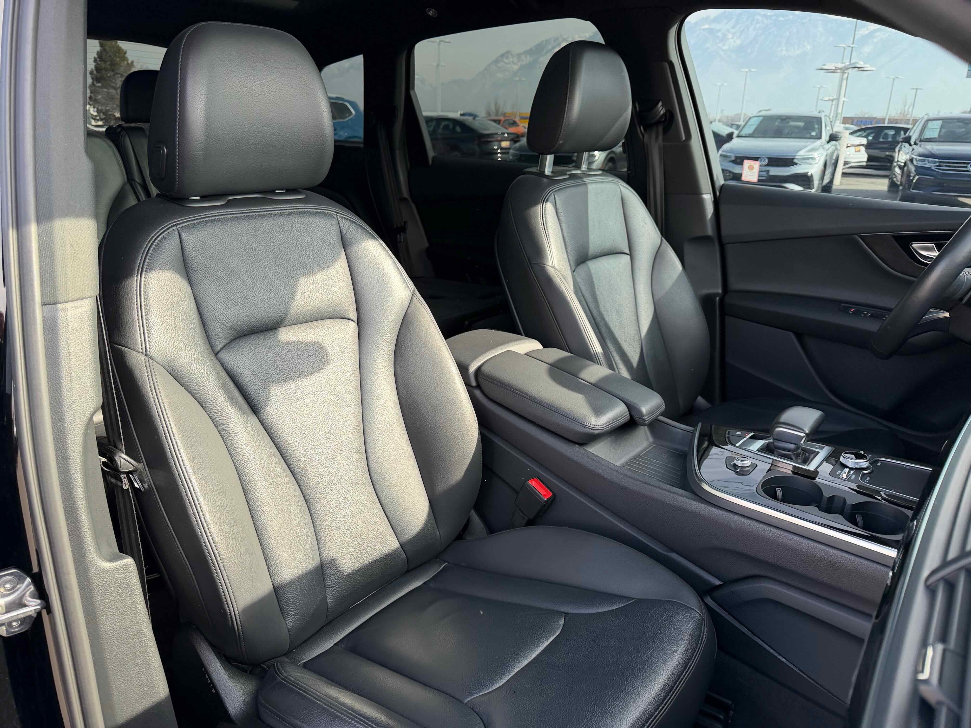 2019 Audi Q7 Premium