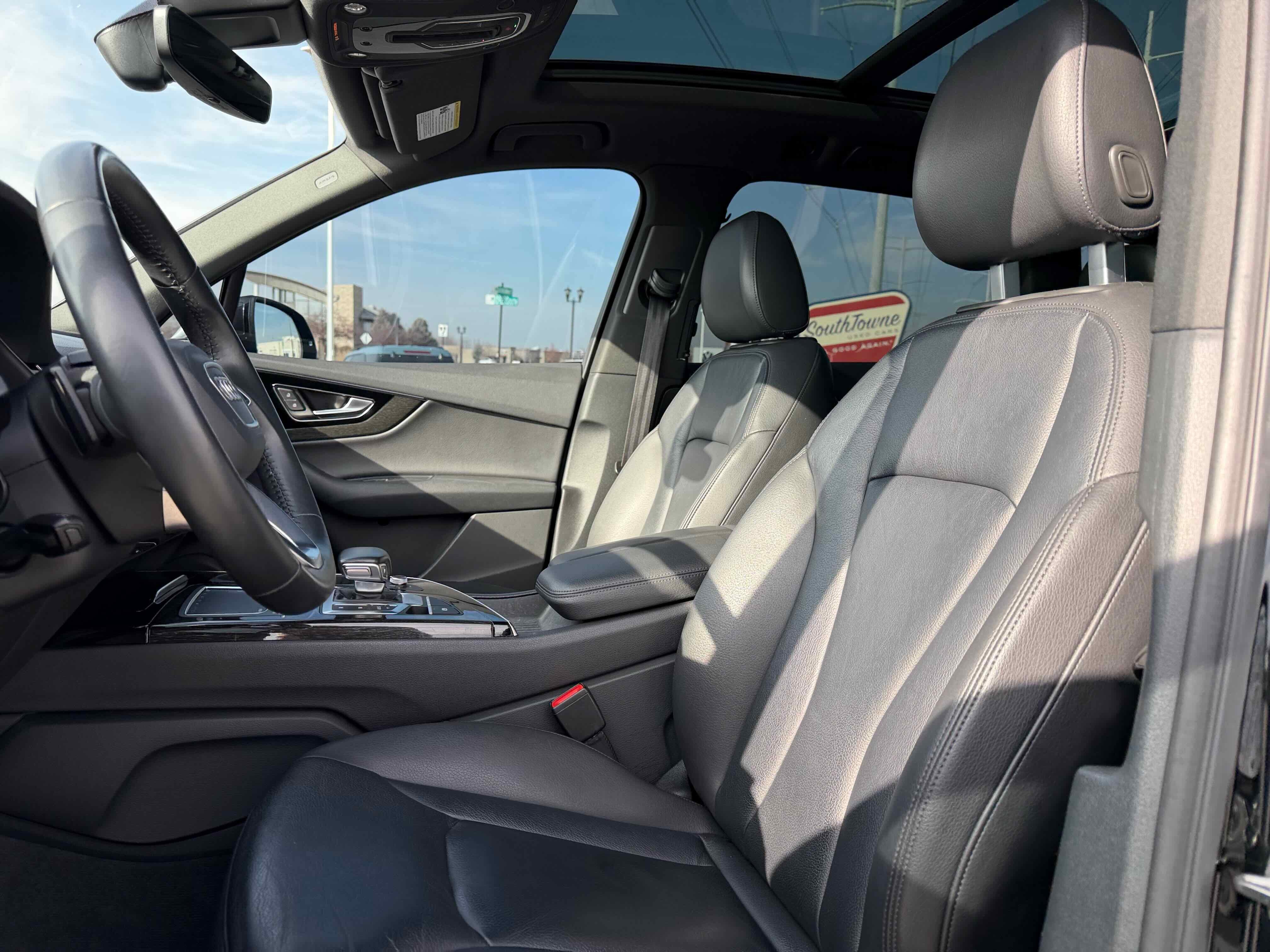 2019 Audi Q7 Premium